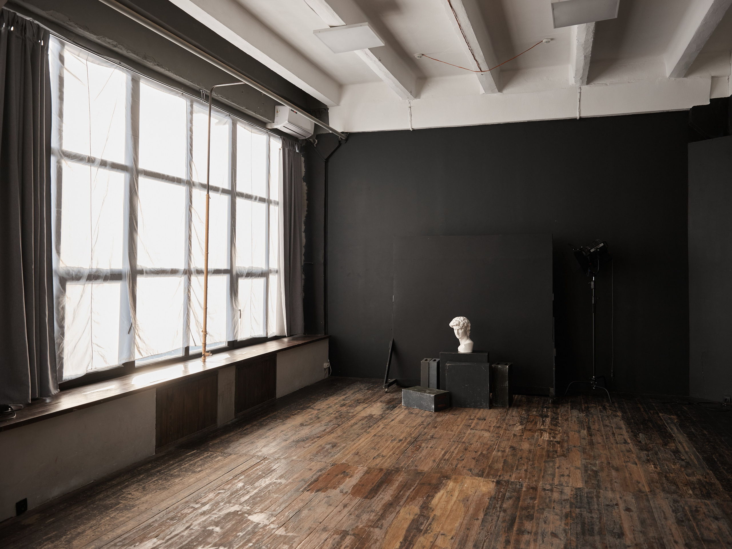 Большая фотостудия в Барнауле. MN Studio