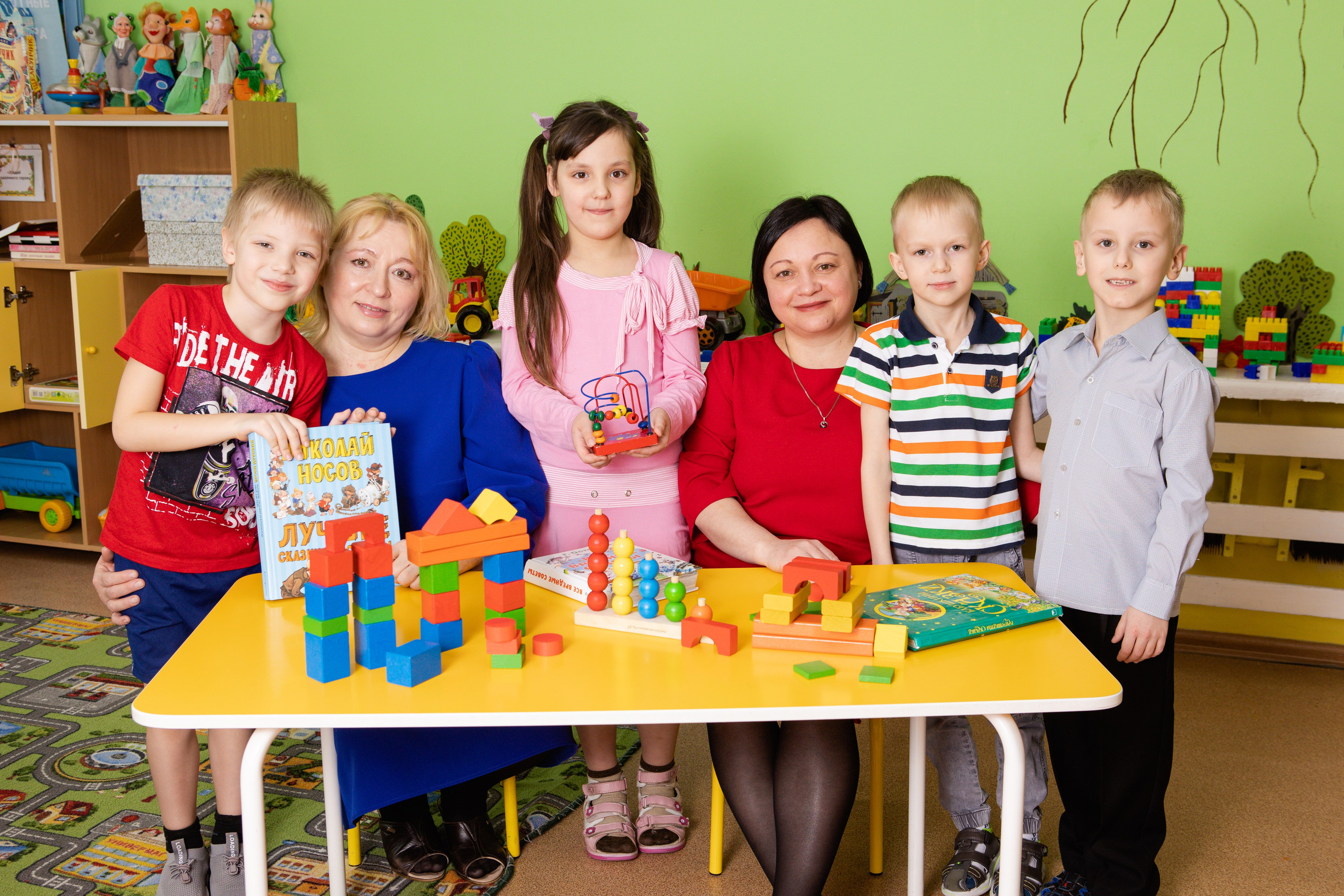 Выпускные альбомы в Красноярске. Студия Колибри