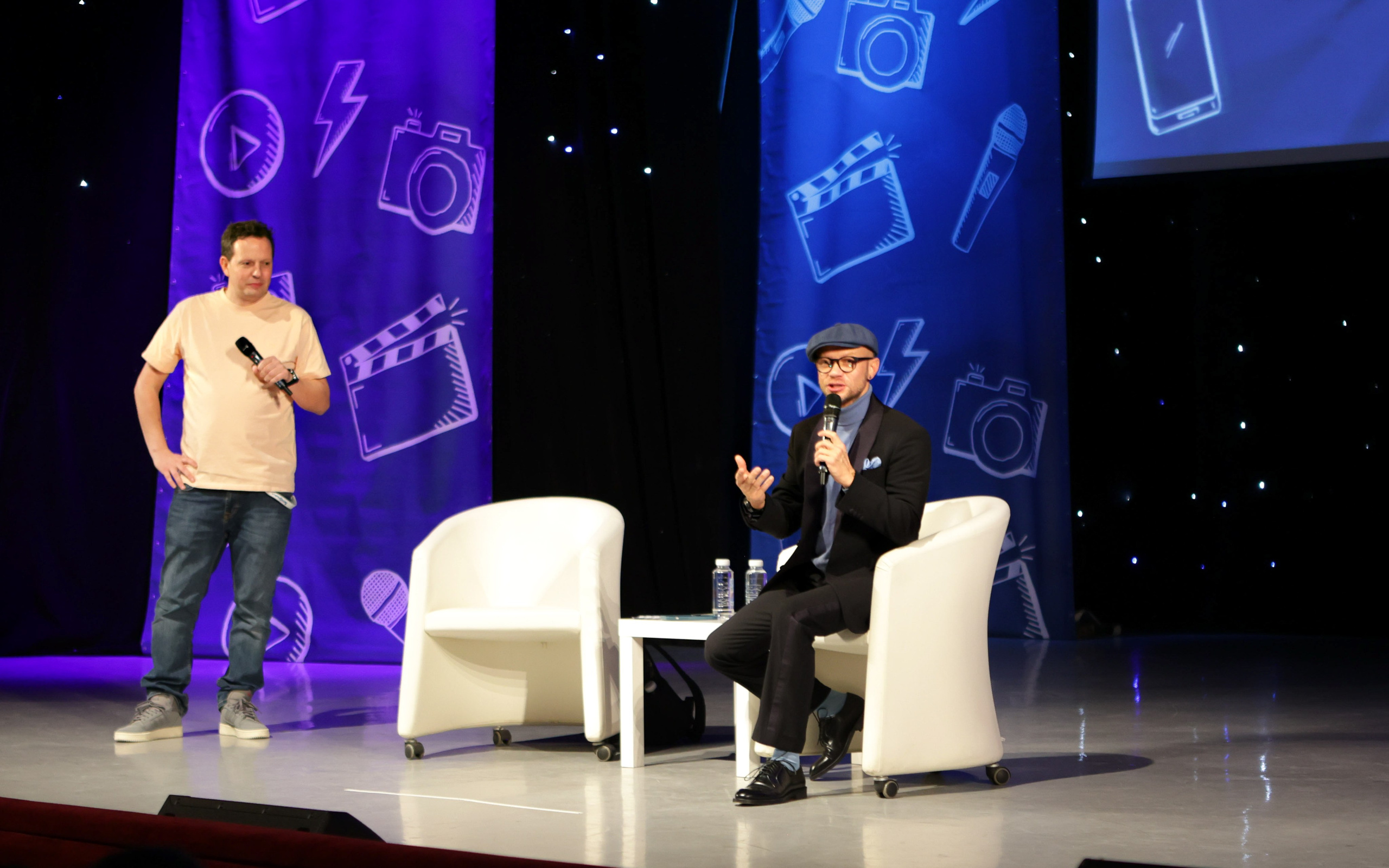 Фестиваль детских медиа «Включайся!». Выпускные альбомы и школьный фотограф в Подольске, Троицке, Щербинке, Москве и Московской области