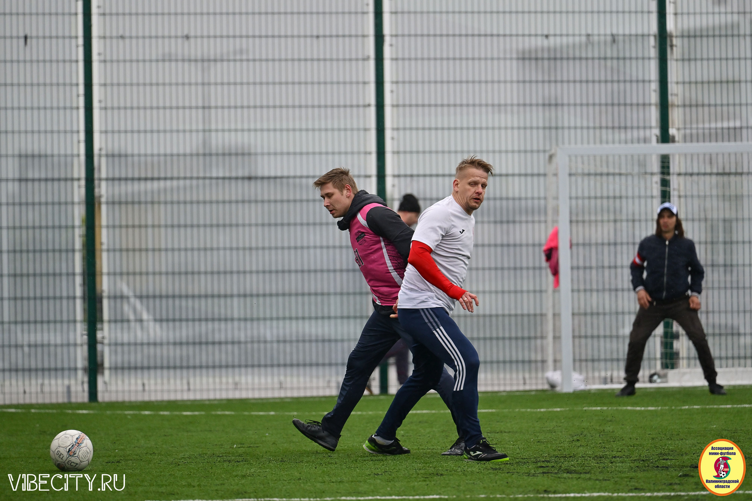 ИГРЫ МИНИ-ФУТБОЛЬНОЙ ЛИГИ. VIBECITY.RU Вайб Сити Ру Фоторепортажи Фотоотчеты Калининград