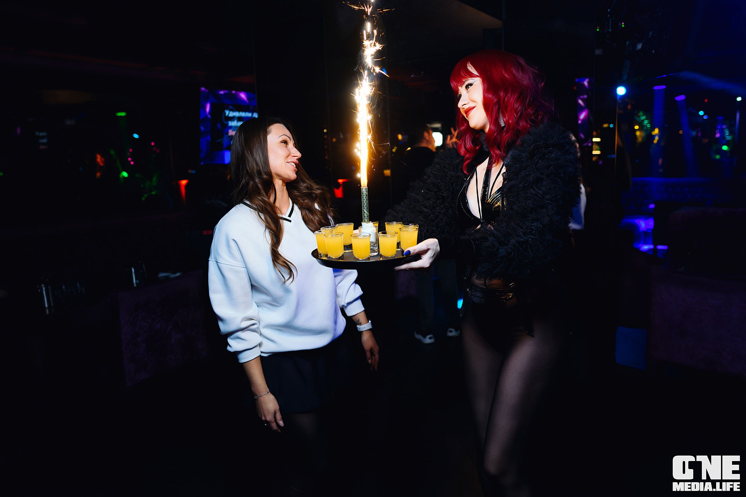 Фоторепортаж из караоке-клуба Эйфория. One Media Life: фоторепортажи, фотоотчеты с мероприятий и заведений