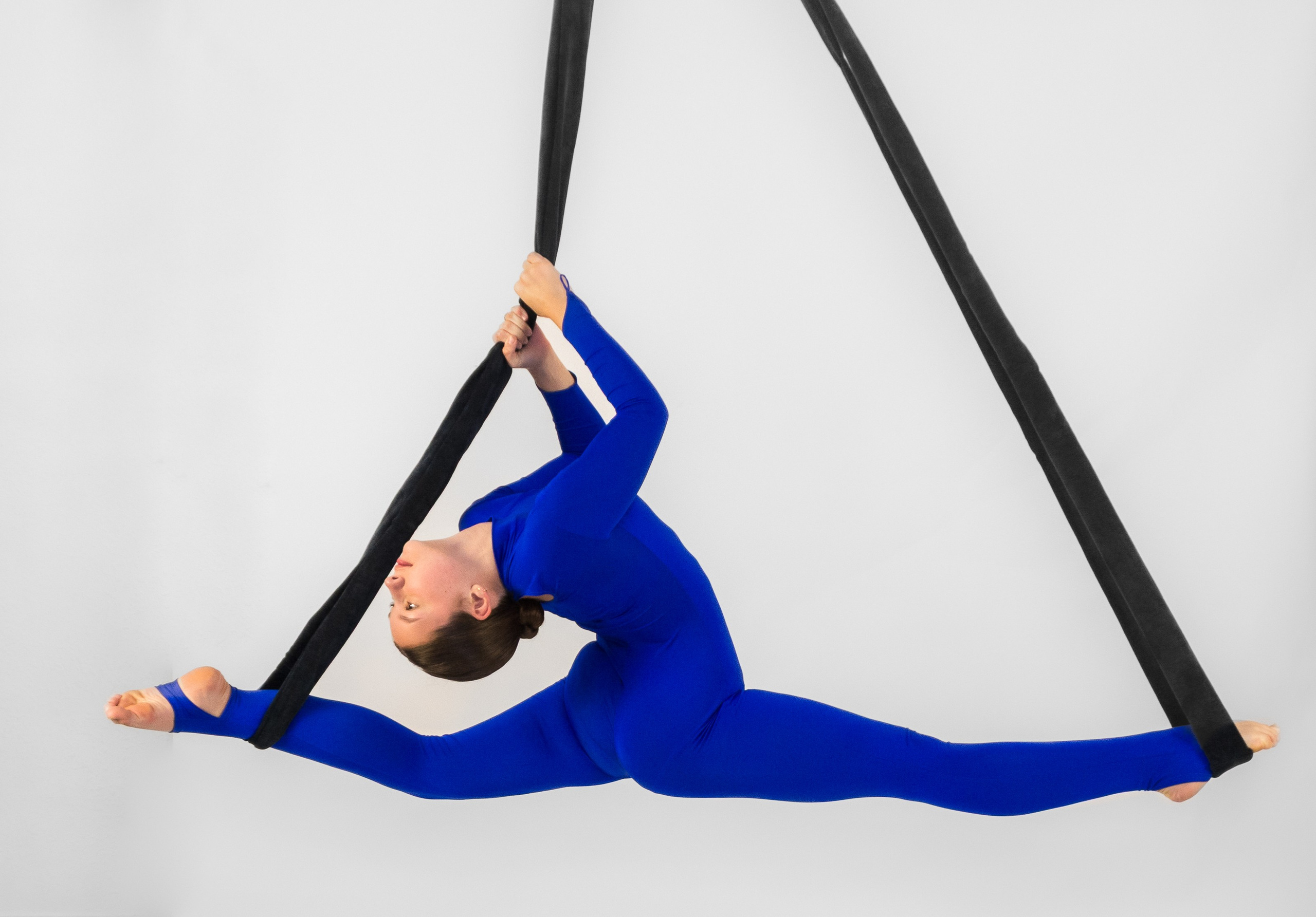 «Атмосферные» гимнастки. Елена Волкова семейный фотограф в станице Гостагаевской города-курорта Анапа