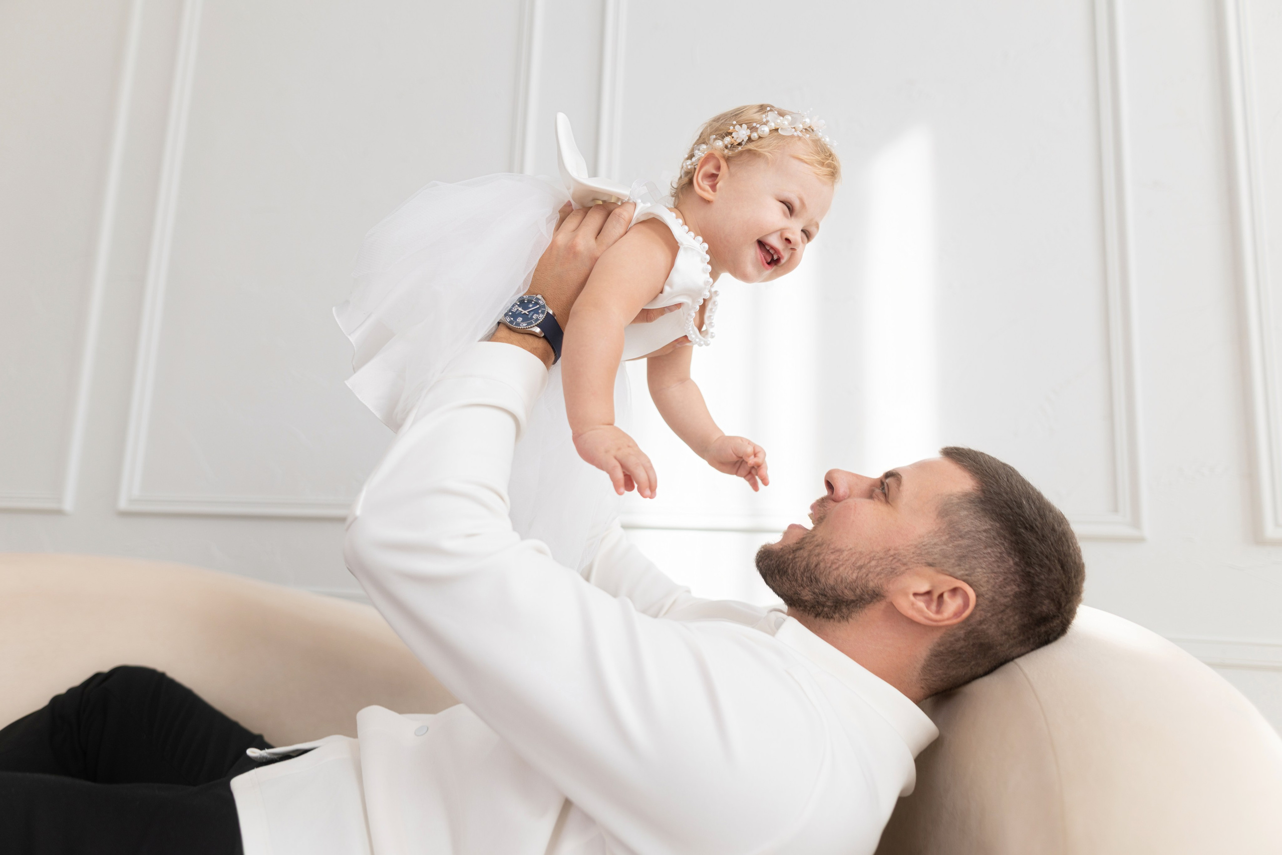 Семейная съемка для Яны и Дани в интерьере. Дмитрий Шульгин, портретный фотограф в Воронеже