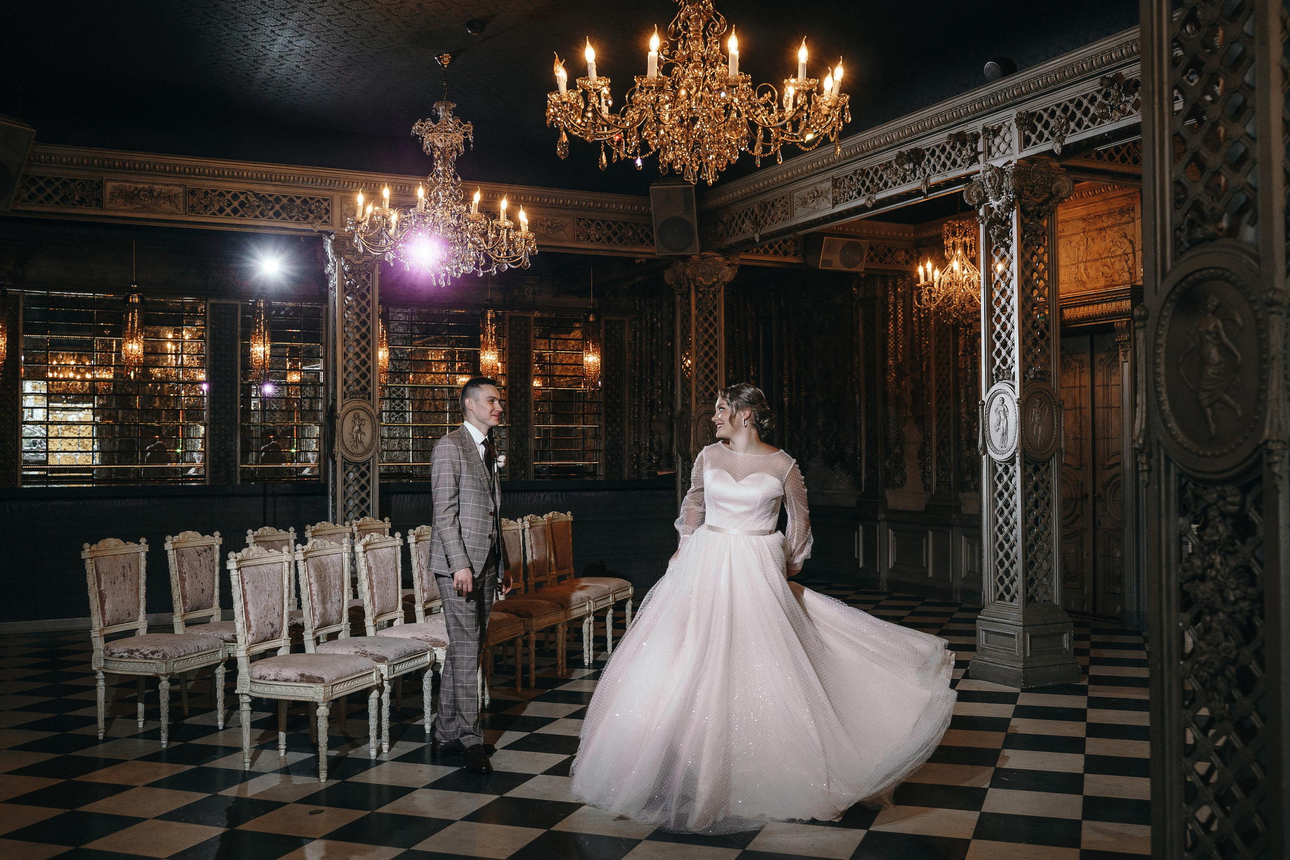 Свадебная фотосессия в ресторане Турандот