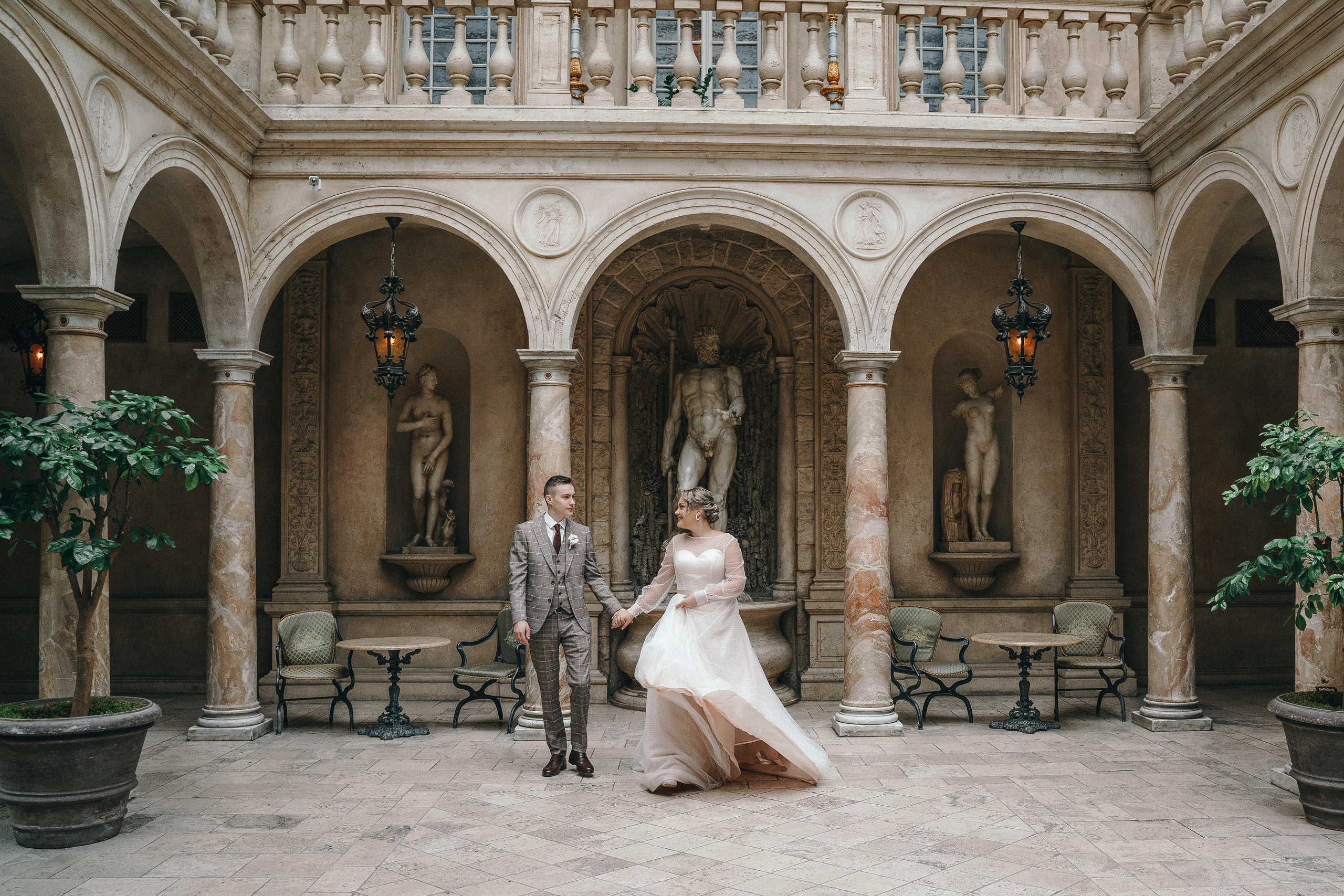 Свадебная фотосессия в ресторане Турандот