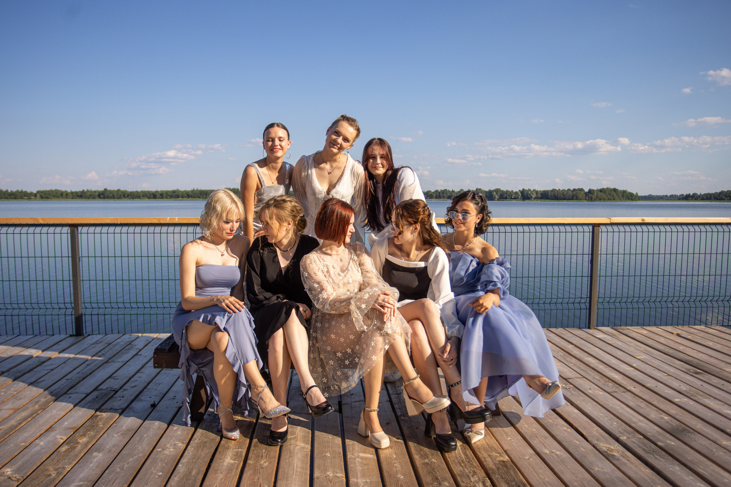 Фотосессия на выпускной. Школа № 12, 11 класс, 2024 г. Студия выпускных альбомов Остров