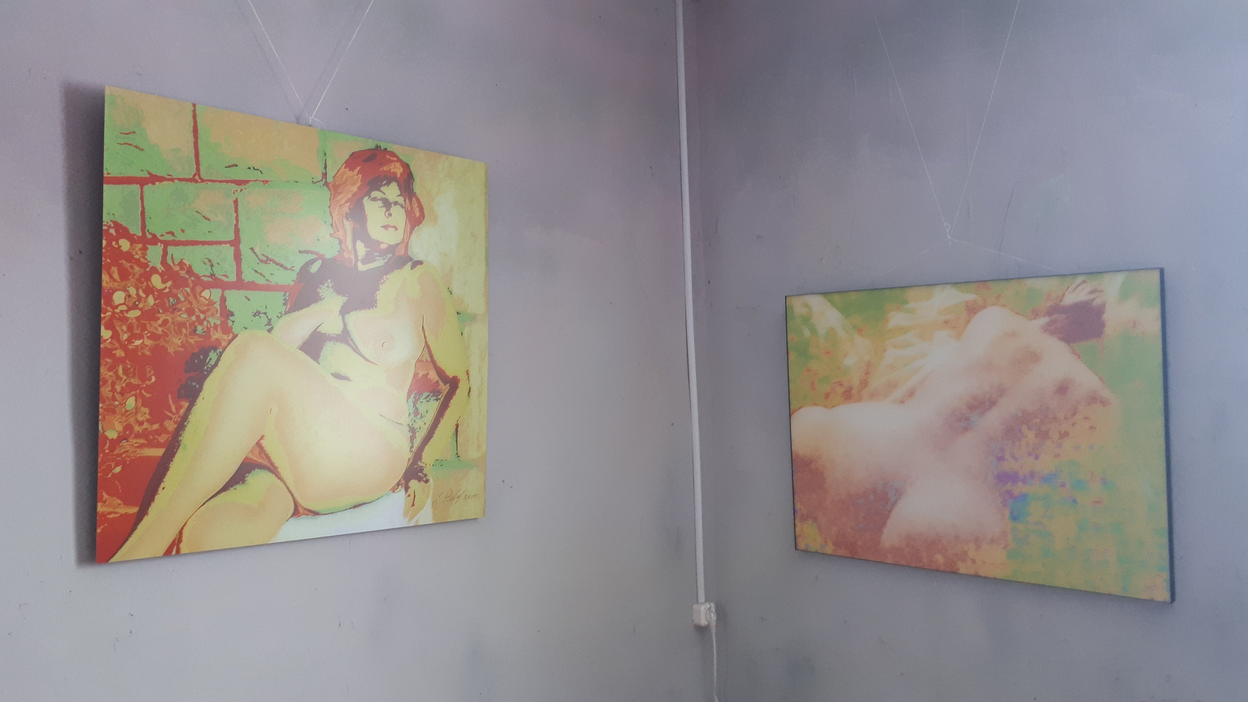 Галерея «IntimART». Выставочная АРТ резиденция " ЯБЛОКО»