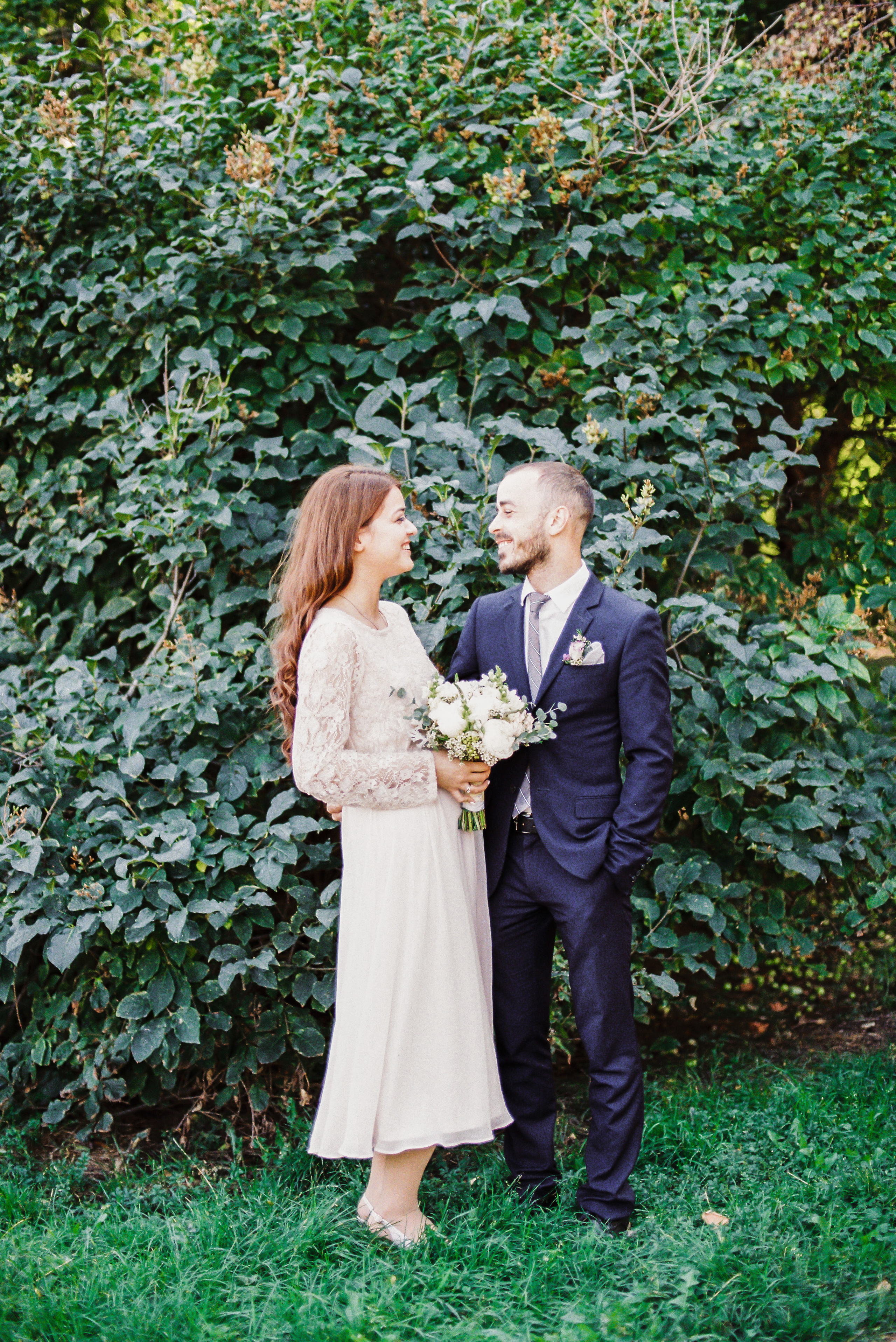 Свадебная прогулка в Парке Новодевичьи Пруды