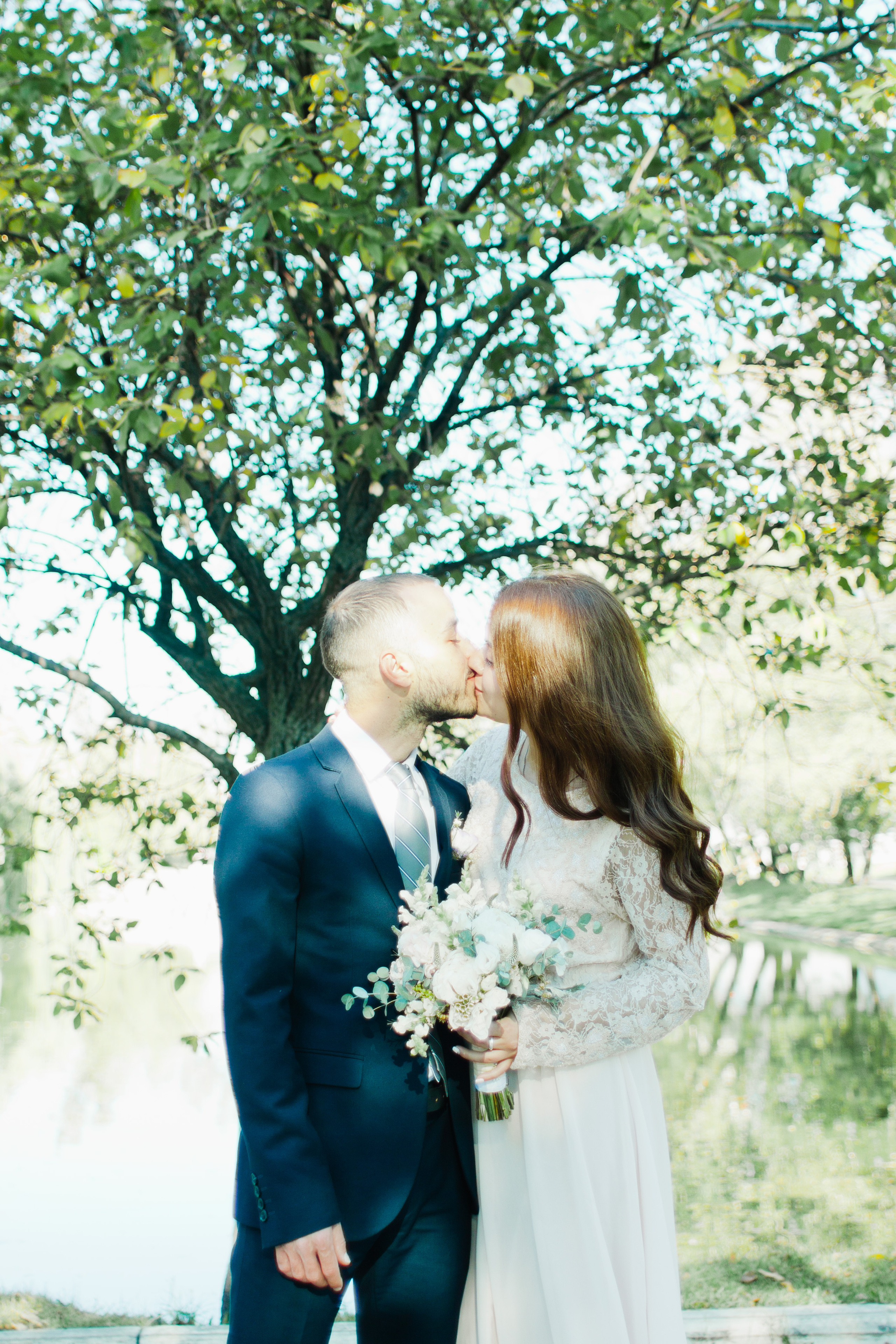 Свадебная прогулка в Парке Новодевичьи Пруды