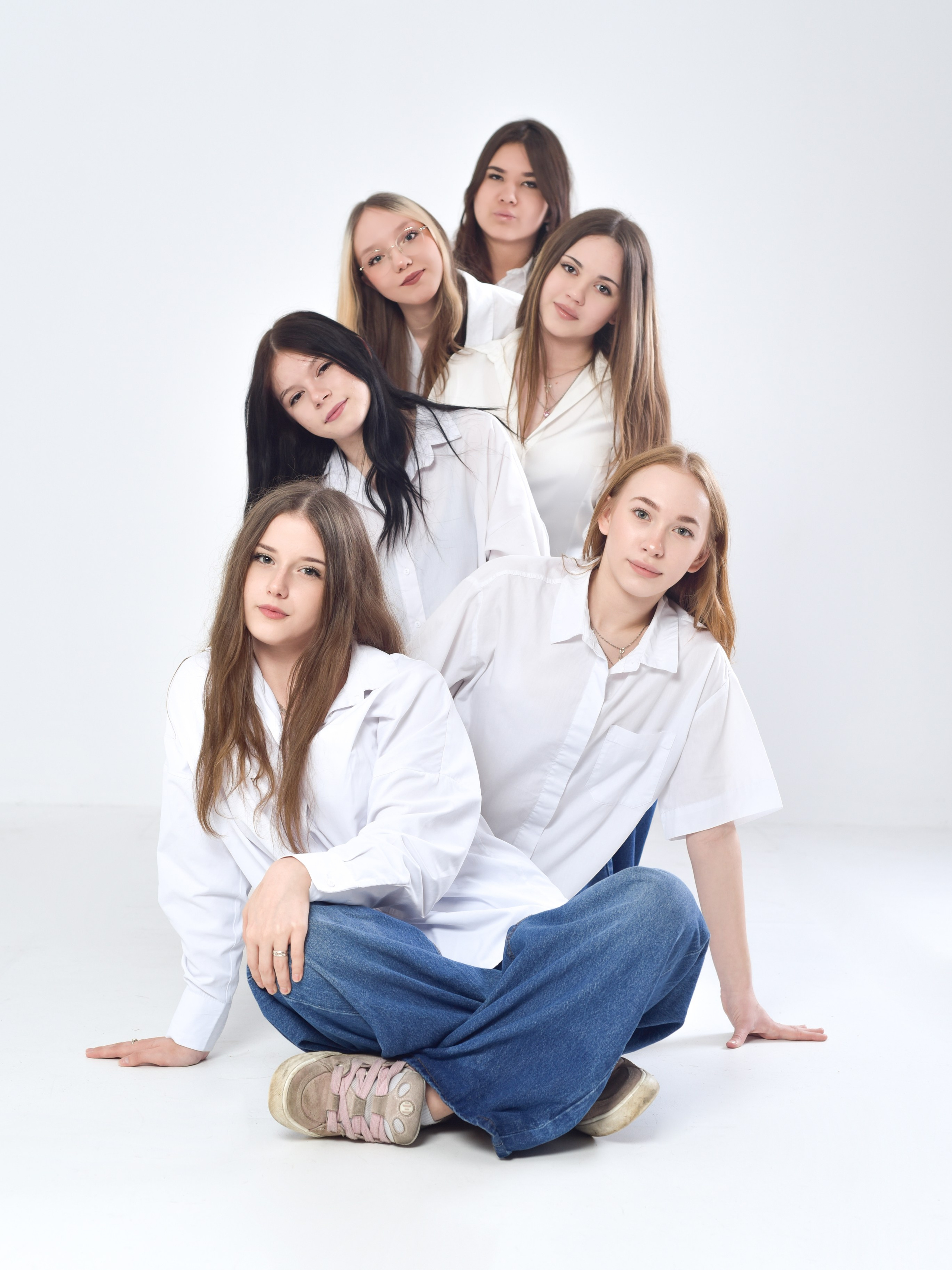 Выпускные альбомы в Тюмени для школ, садов, вузов спортивных секций