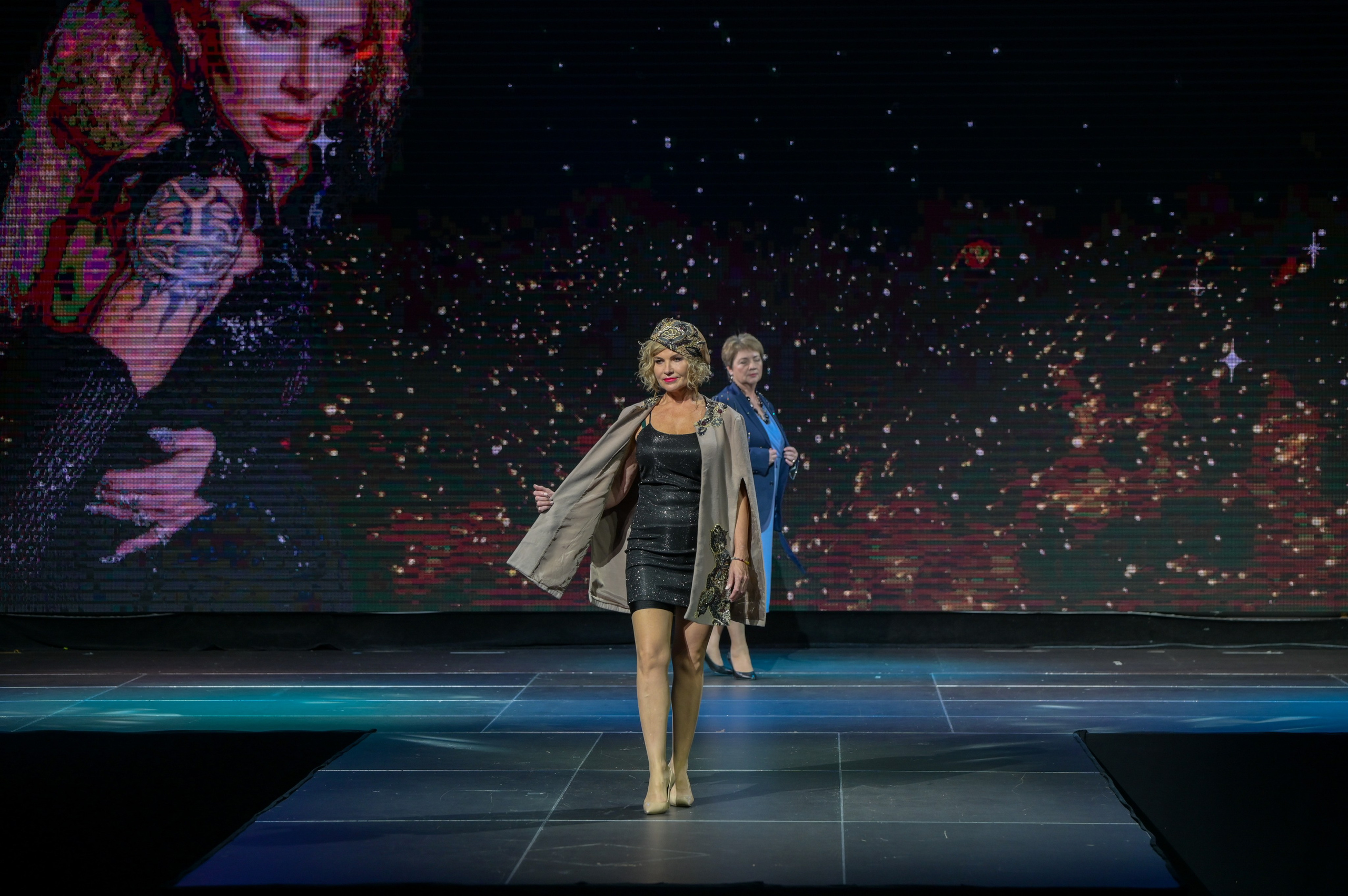 Fashion Show Photos. Фотоуслуги, услуги фотографа, фотографирование важных событий