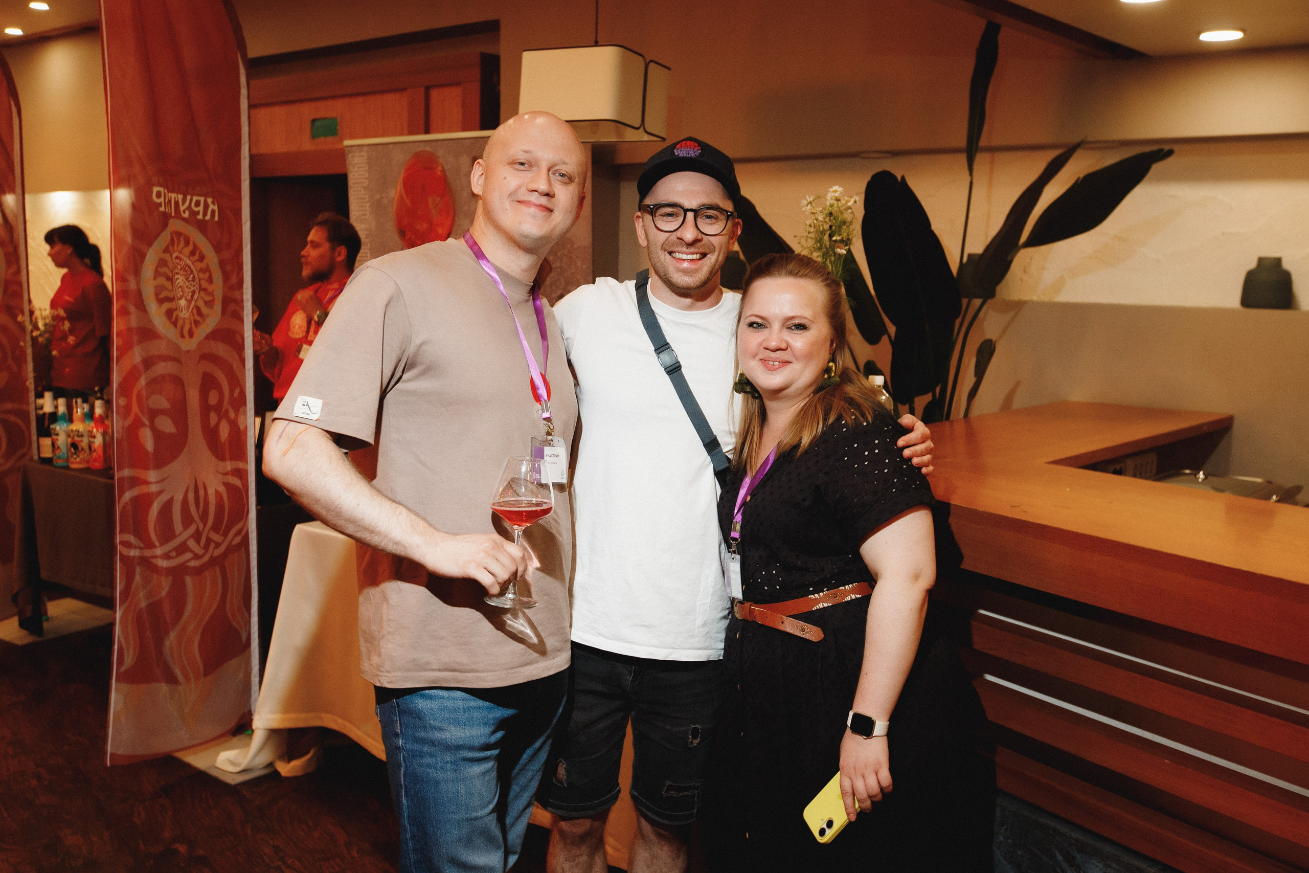 ФЕСТИВАЛЬ РОССИЙСКОГО ВИНА. СВОИ. ФОТООТЧЕТЫ-СОБЫТИЯ-МЕСТА