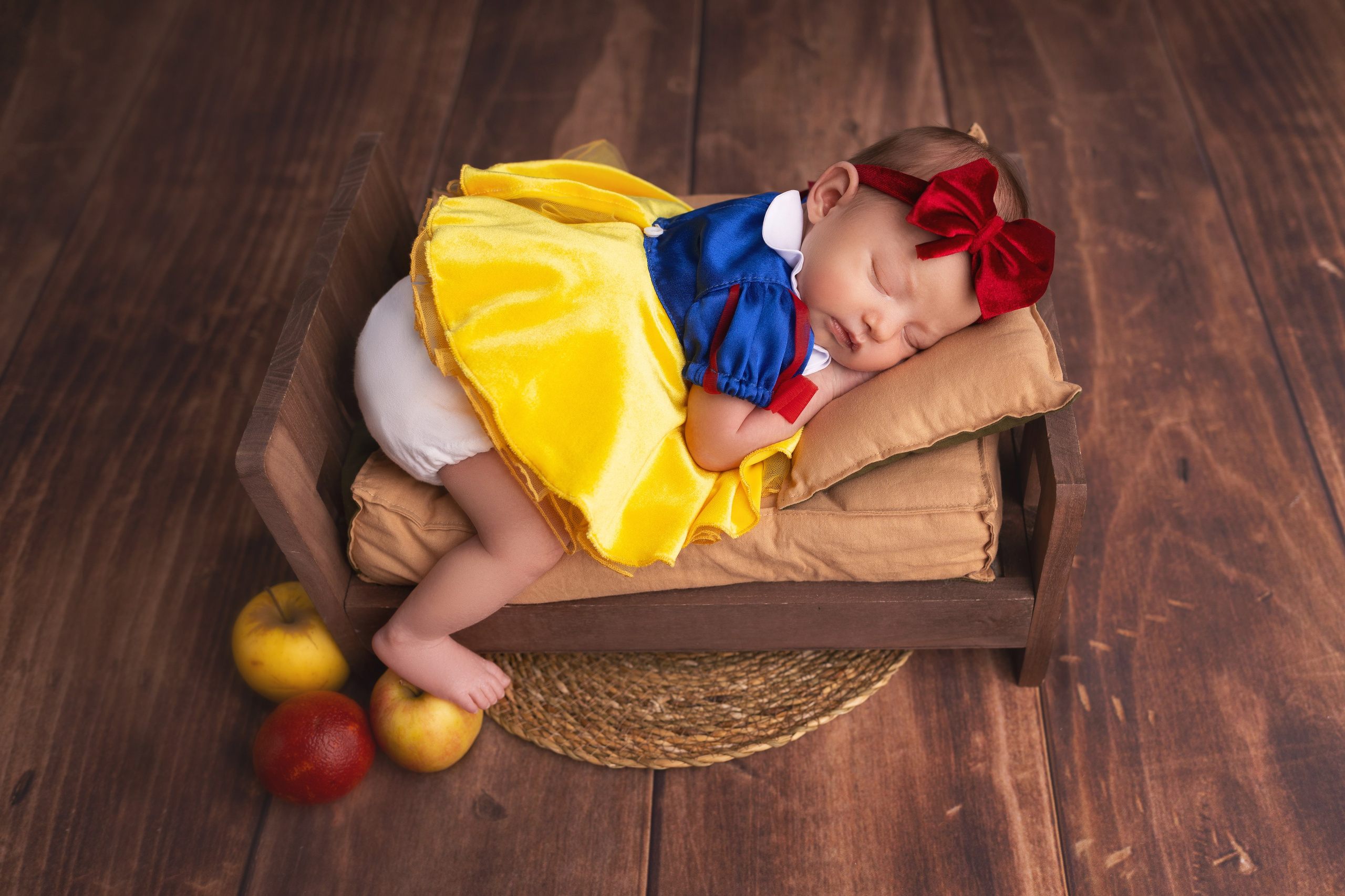 Стоимость услуг. Фотограф новорожденных малышей в Омске и Омской области Эльвира Камаева