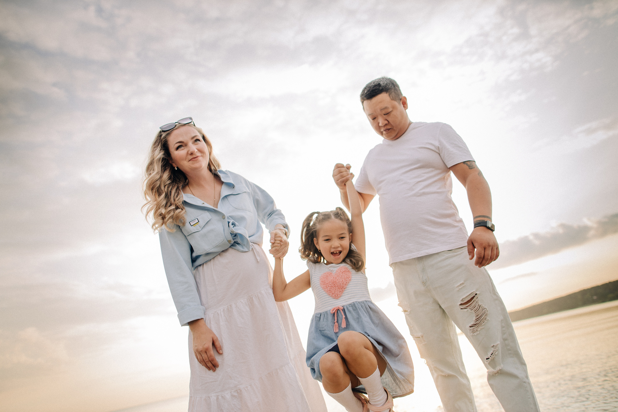 Прогулка на берегу. Семейный и портретный фотограф в Новосибирске Мария Хлебус