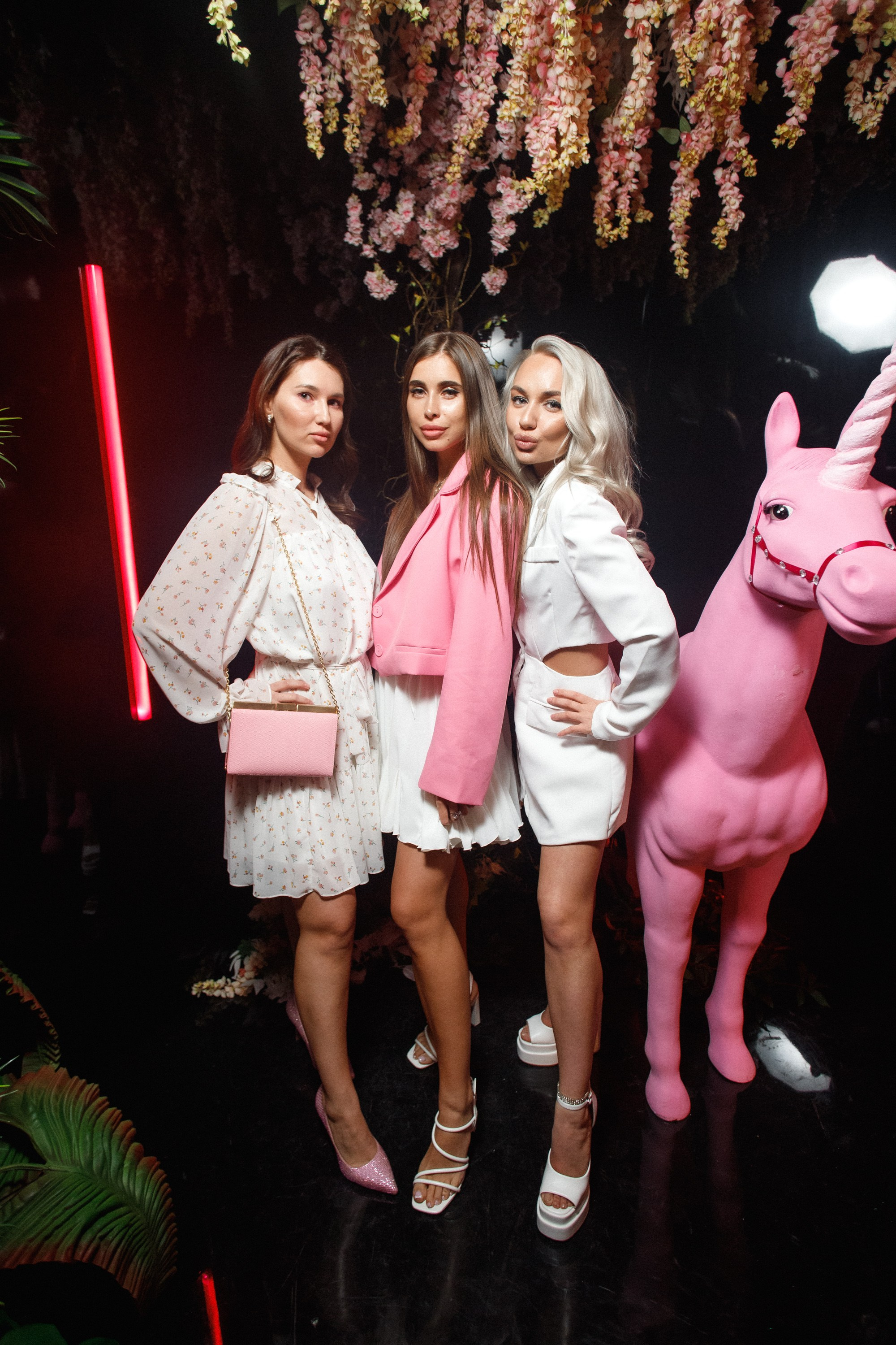 BRAVO FLORA EVENT. СВОИ. ФОТООТЧЕТЫ-СОБЫТИЯ-МЕСТА