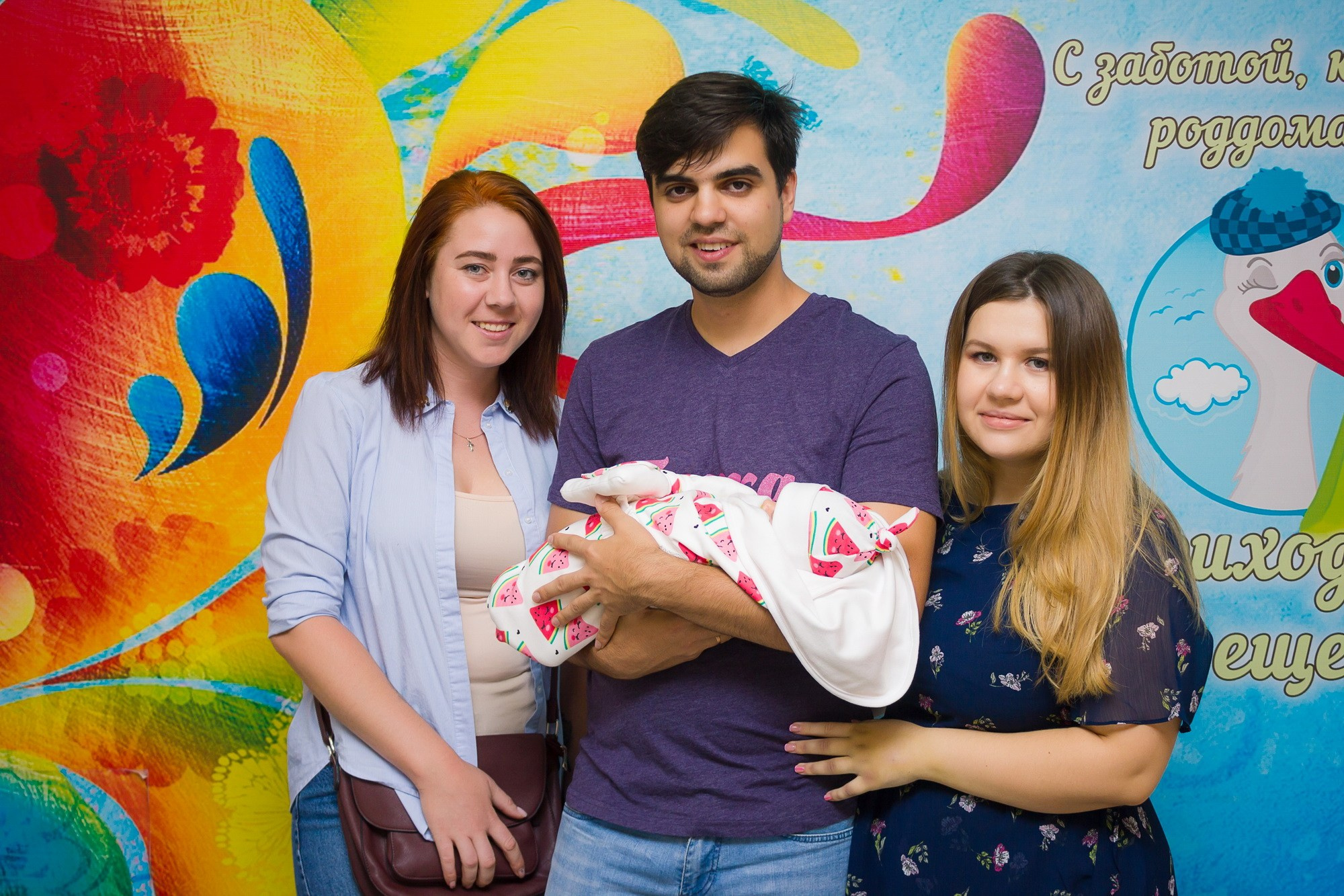 Выписка из роддома (Красный). Фотограф в Волгограде и Волжском Наталья Фирсова