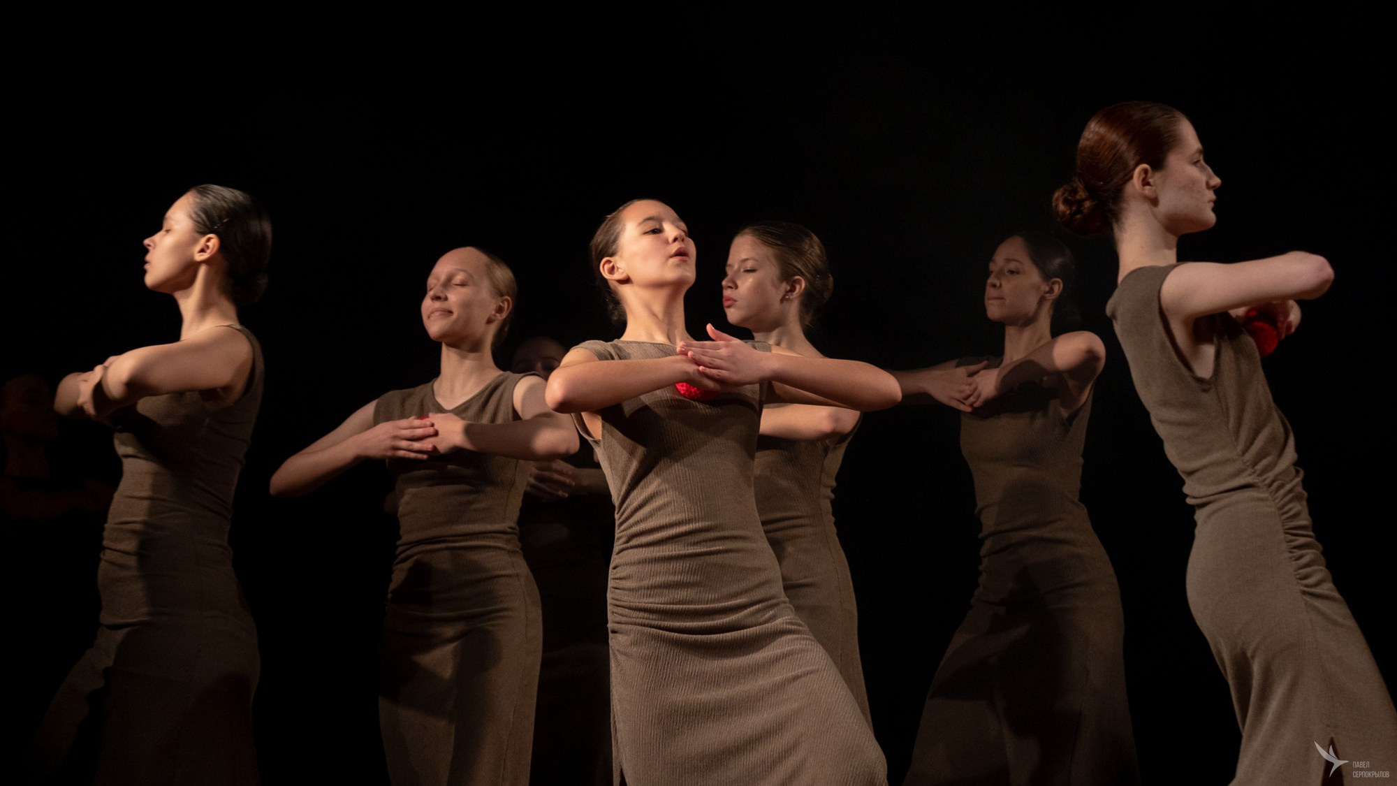 Хореографический спектакль «На след и Я». Репортажный фотограф в Казани Павел Серпокрылов