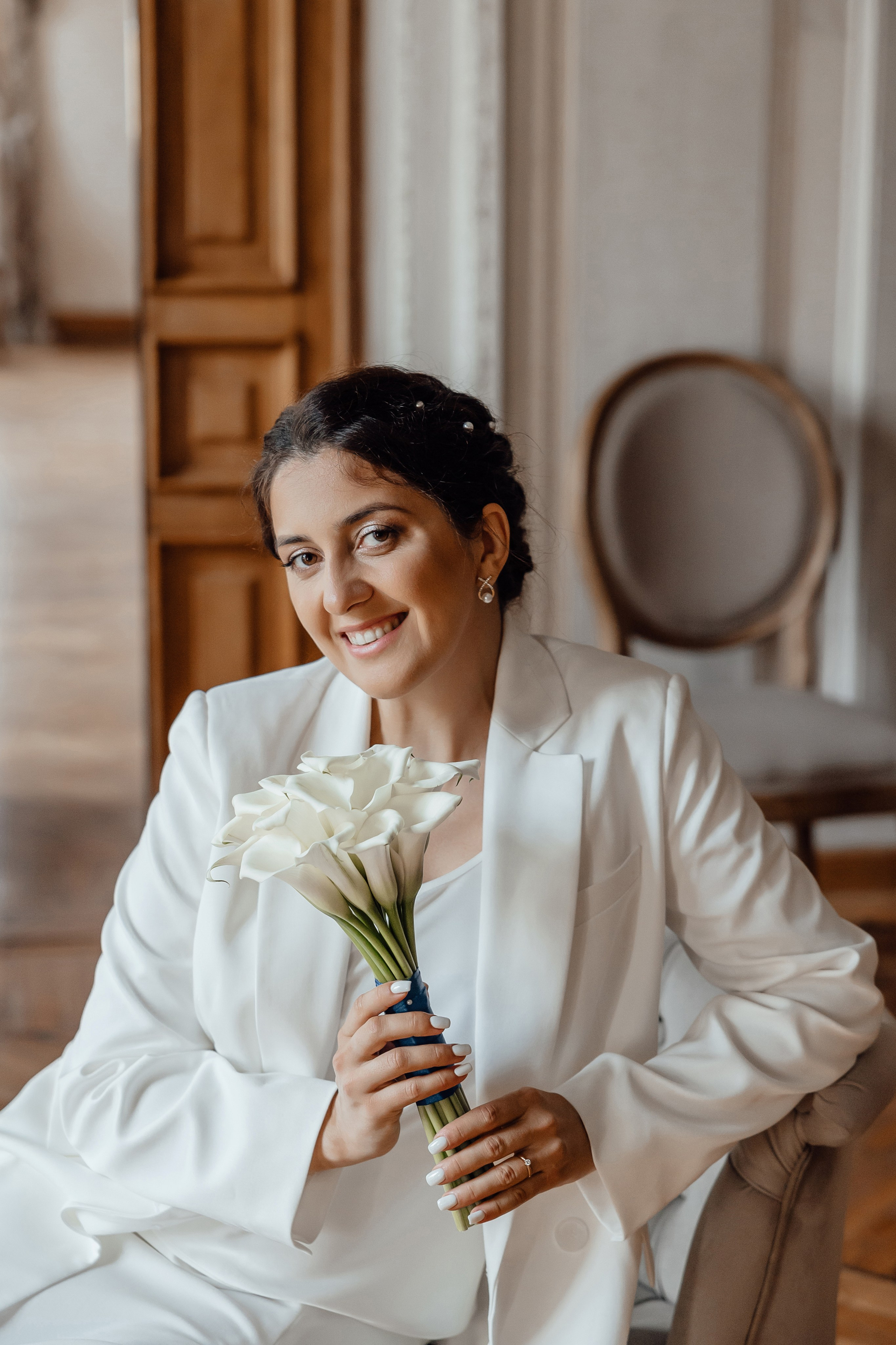 свадебная фотосессия в библиотеке читальне Пушкина