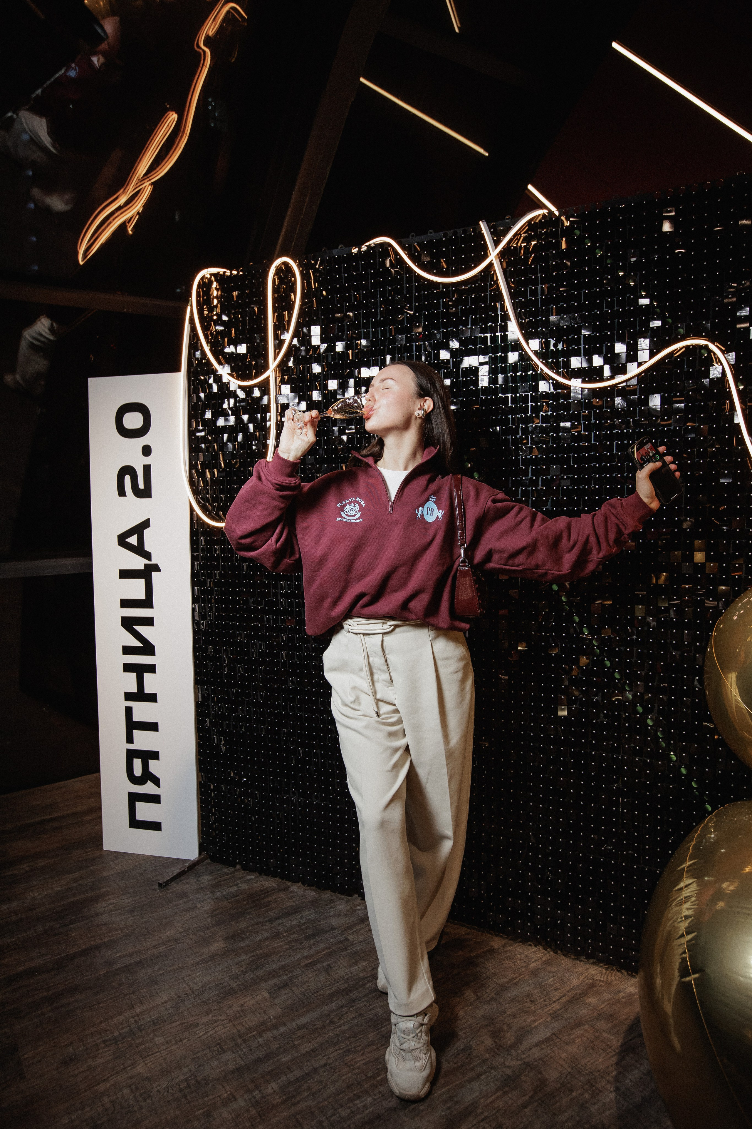 ПЯТНИЦА 2.0. СВОИ. ФОТООТЧЕТЫ-СОБЫТИЯ-МЕСТА