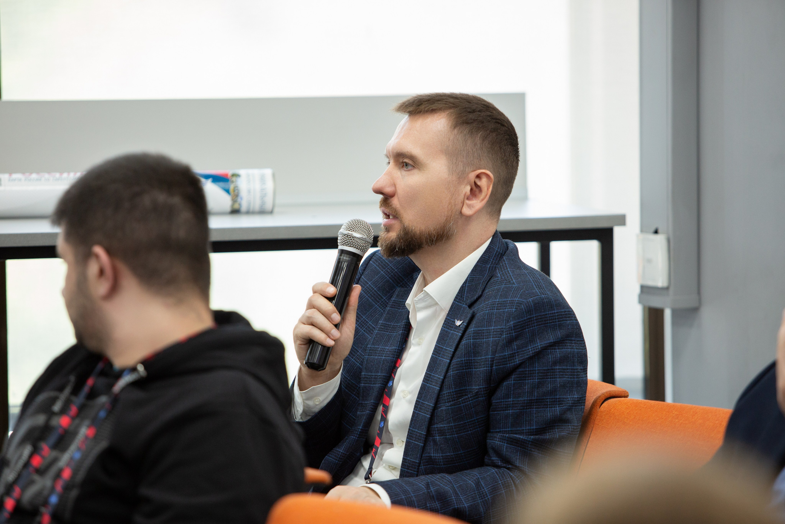 Репортажная фотосъемка во Владивостоке. Портретный, свадебный, репортажный фотограф во Владивостоке Юлиана Джули Фокс