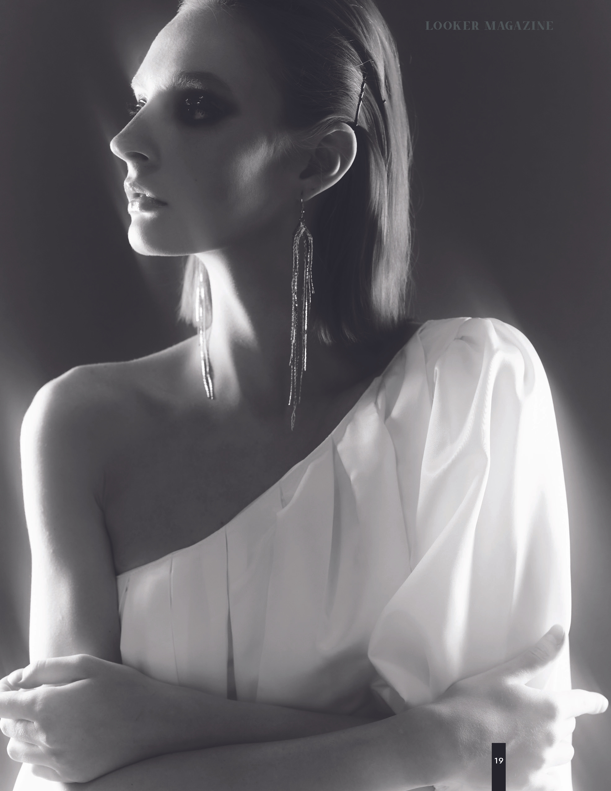 Портретный фотограф Калагина Светлана, фотосессия Москва, женский портрет, черно-белая фотосессия, стильная фотосессия, индивидуальная съемка, индивидуальная фотосессия