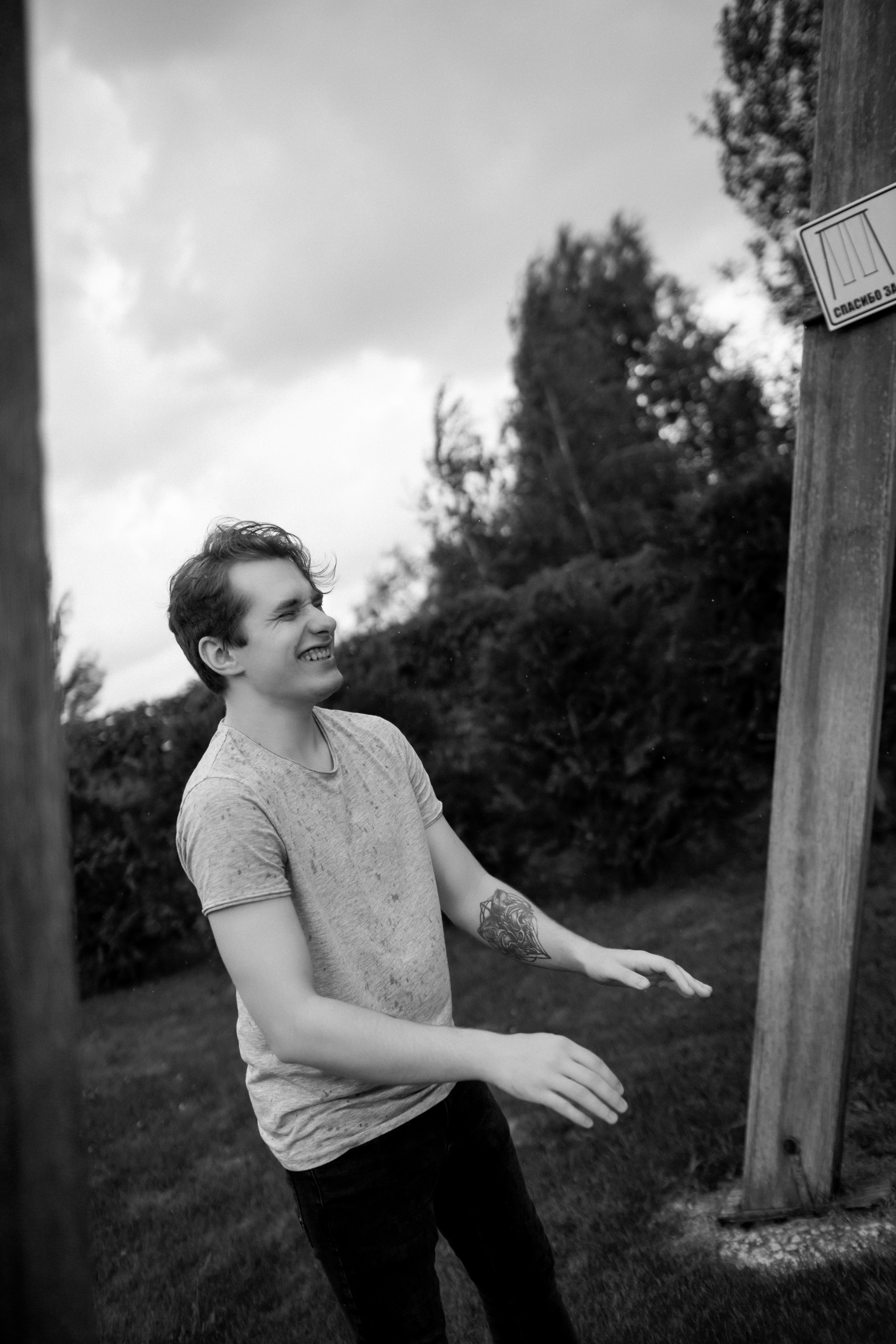 Никита и Виктория. Love Story под дождём в усадьбе «Хорошее место». Сергеев Алексей. Фотограф