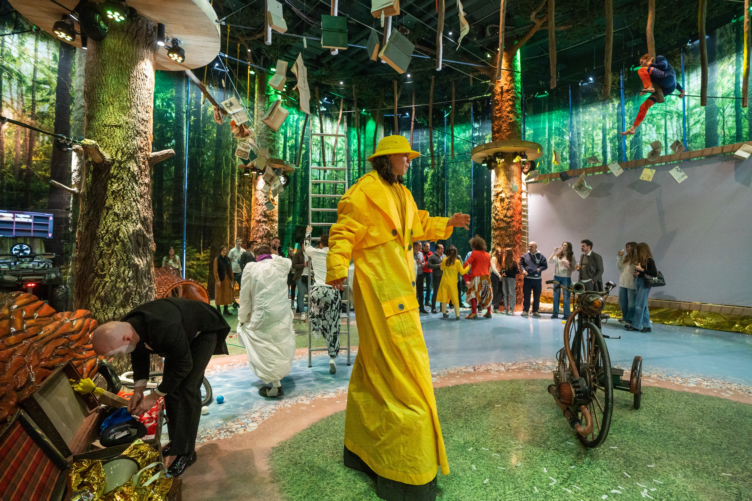 «Переполох». Арт-группа СТРОКА