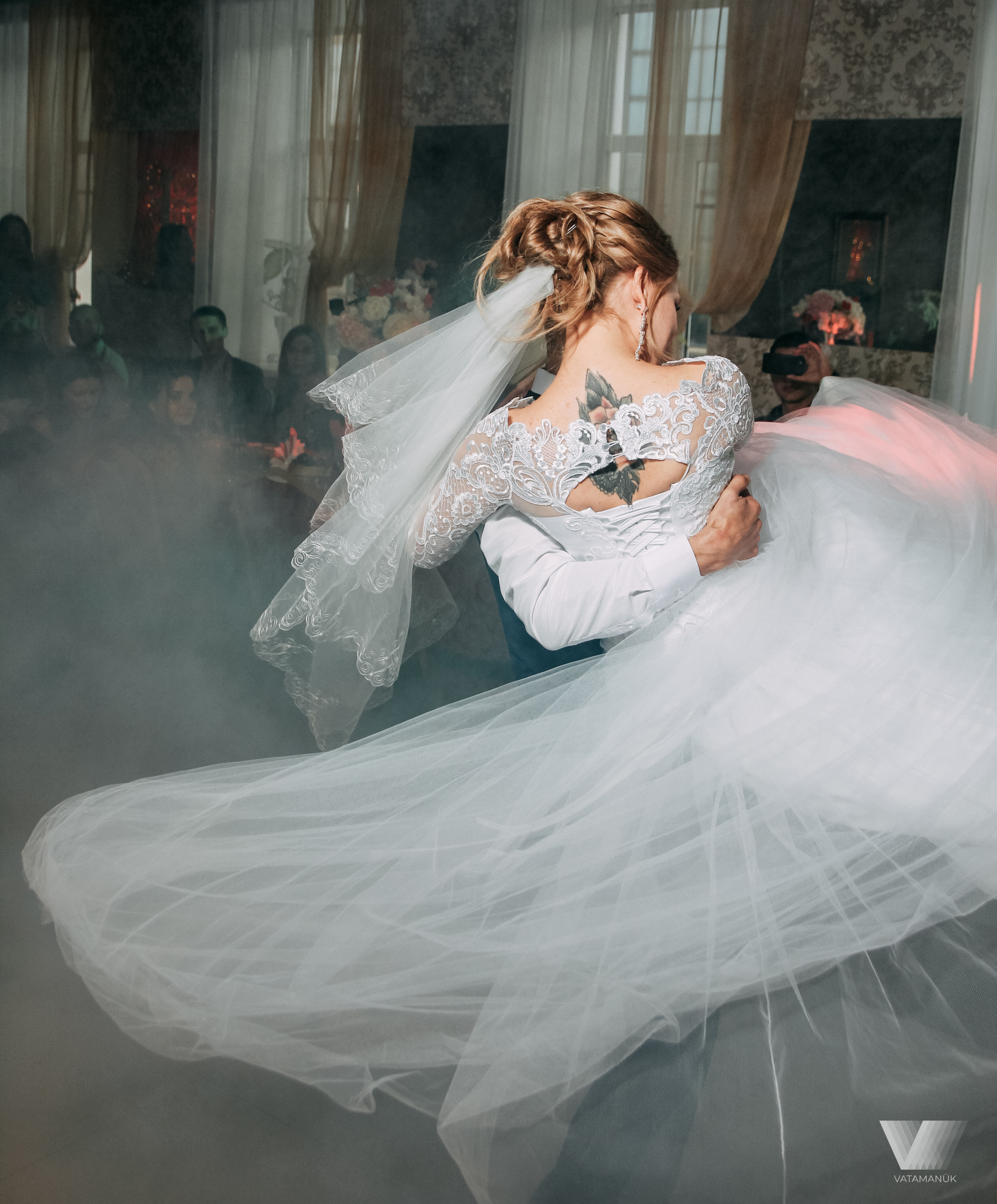 Гордость и предубеждение. Фото | Видео Контент Мишель Ватаманюк