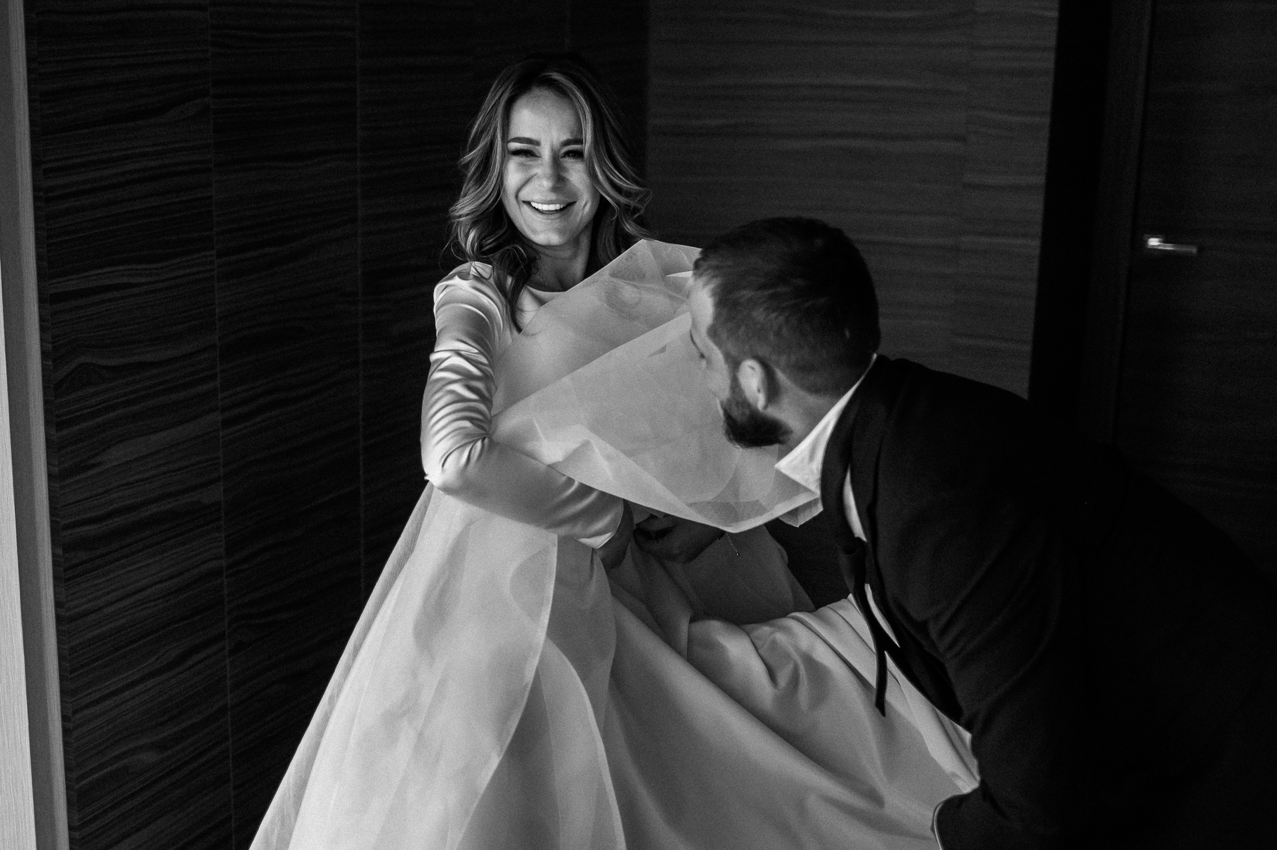 Свадебные сборы в Radisson Blu Olimpiyskiy. Свадебный фотограф Москва — Сергей и Татьяна