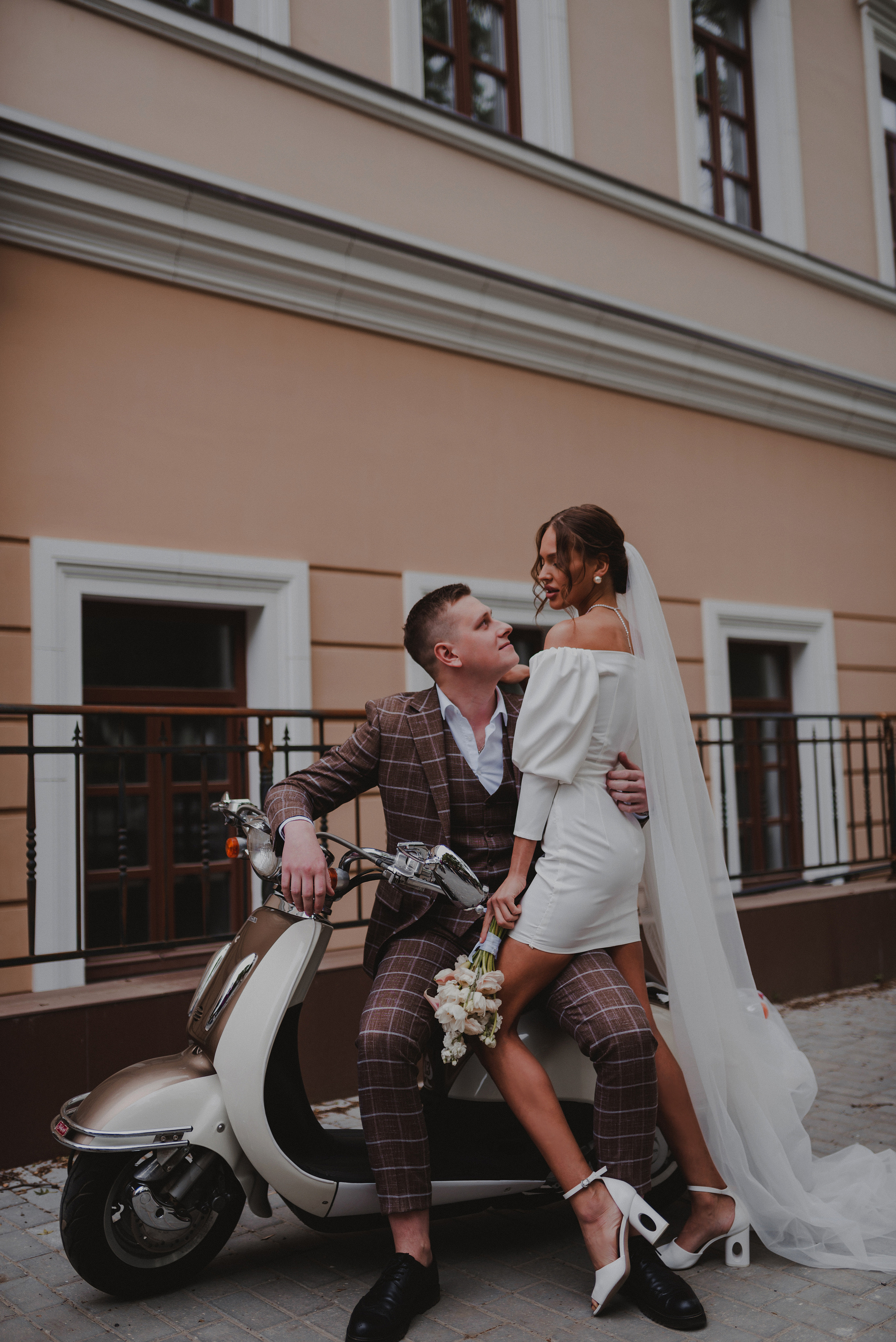 Свадебная прогулочная история. Свадебный и семейный фотограф Пенза Анастасия Артюшкина