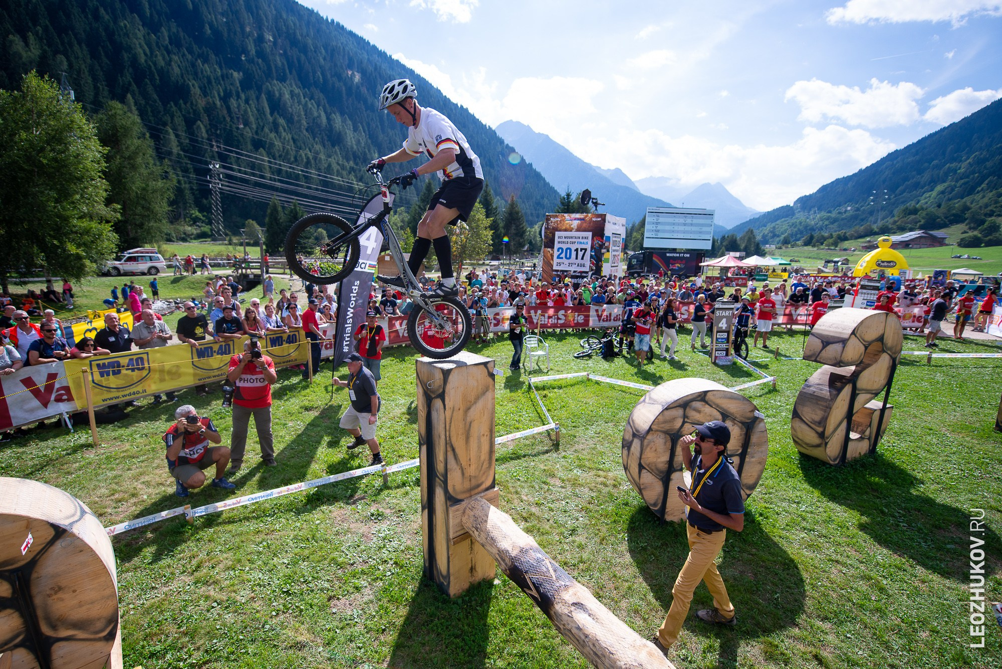 UCI Trials World Championships 2016 — finals. Sports photographer Leonid Zhukov