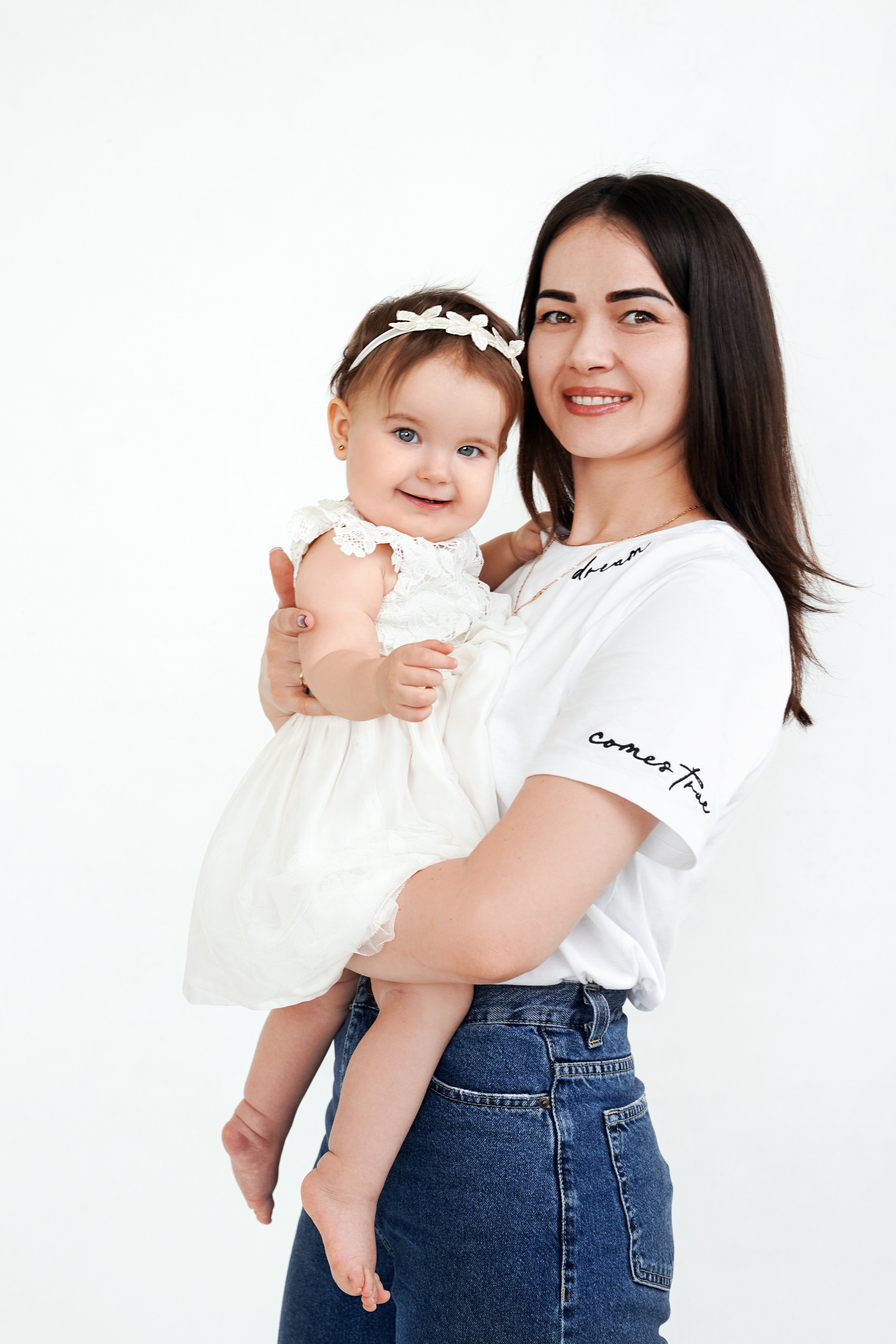 Фотосессия ГОДОВАСИЕ. Фотограф новорожденных, детей до года и беременных в Симферополе