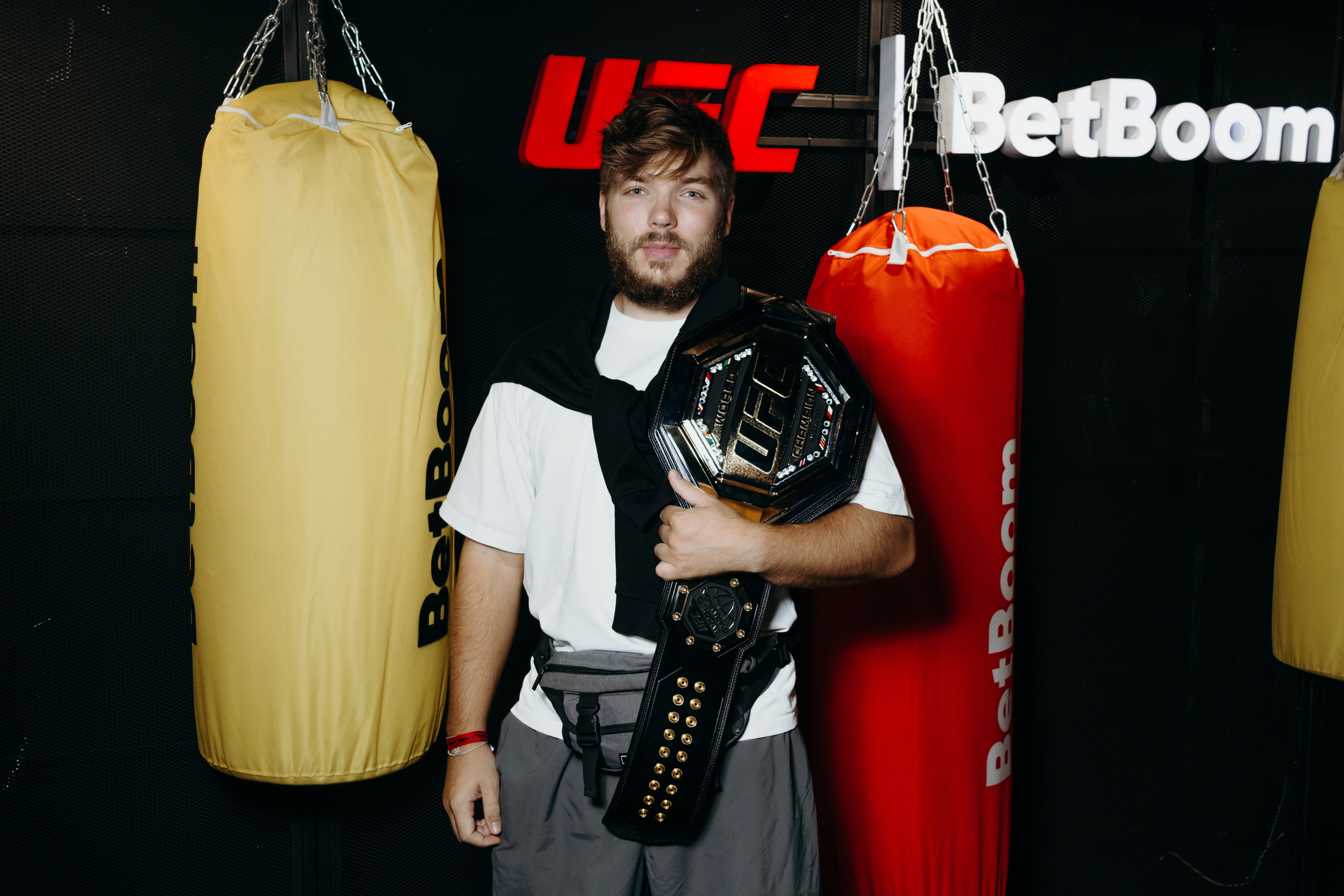 Репортажная съемка боев UFC