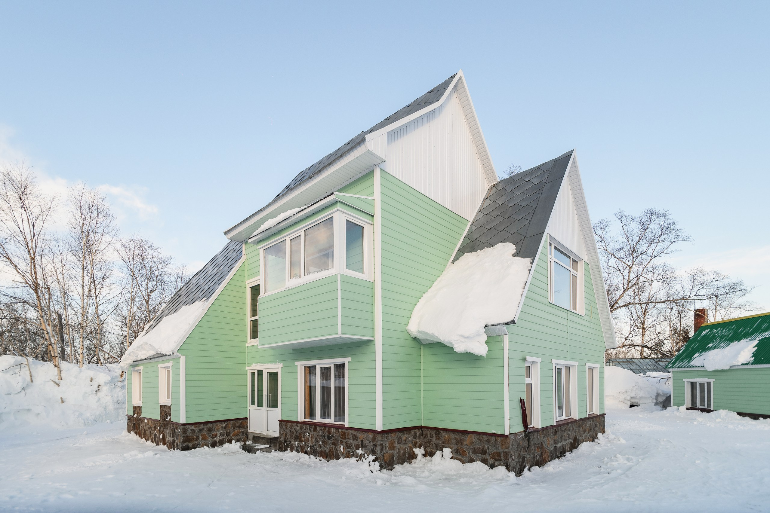 Профессиональная фотосъемка интерьера базы отдыха в Петропавловске-Камчатском. Фотосъемка интерьеров гостиничных комплексов и зон отдыха на Камчатке. Контент-съемка для продвижения баз отдыха в Петропавловске-Камчатском. Эстетика и атмосфера в интерьерной фотографии объектов туризма. Стоимость услуг по фотосъемке интерьера в Петропавловске-Камчатском.