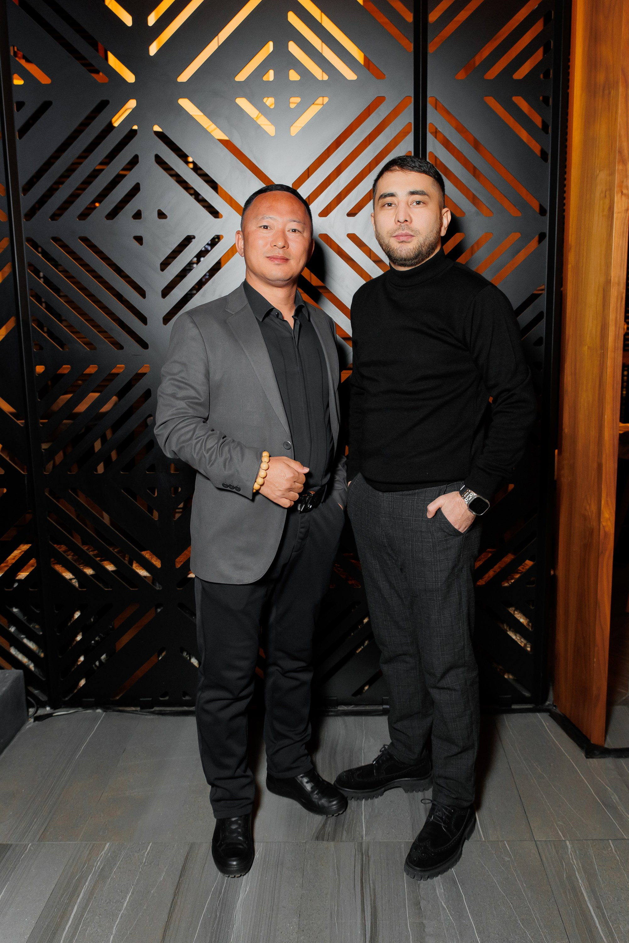 РЕЖЕНТ — HAPPY VALENTINES DAY. СВОИ. ФОТООТЧЕТЫ-СОБЫТИЯ-МЕСТА