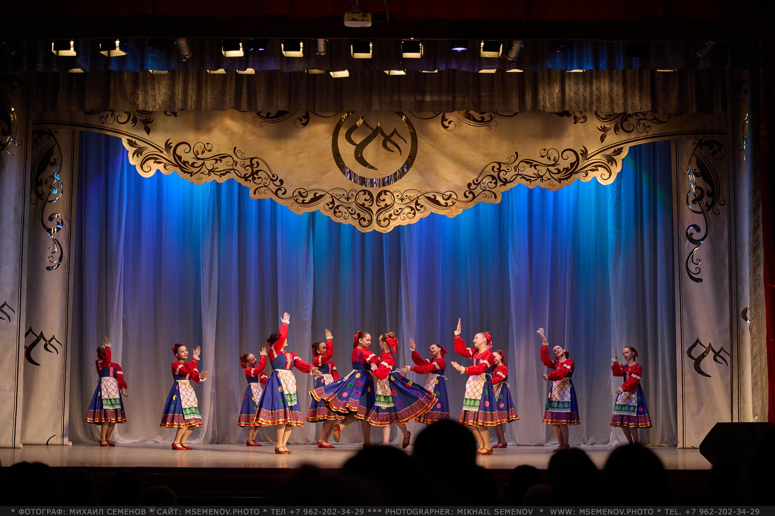 Фоторепортаж с Концерта «Волжанка» и «Задоринка»