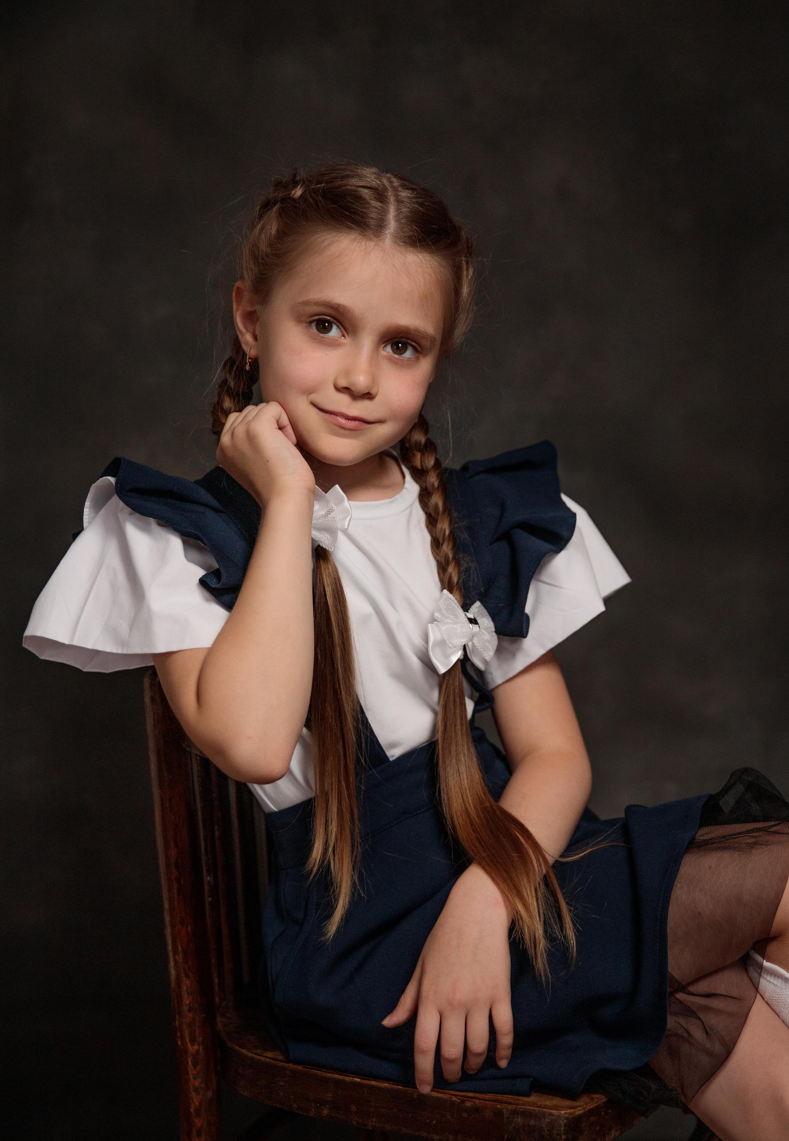 Выпускной/Альбомы. Меня зовут Марина Бастрикова