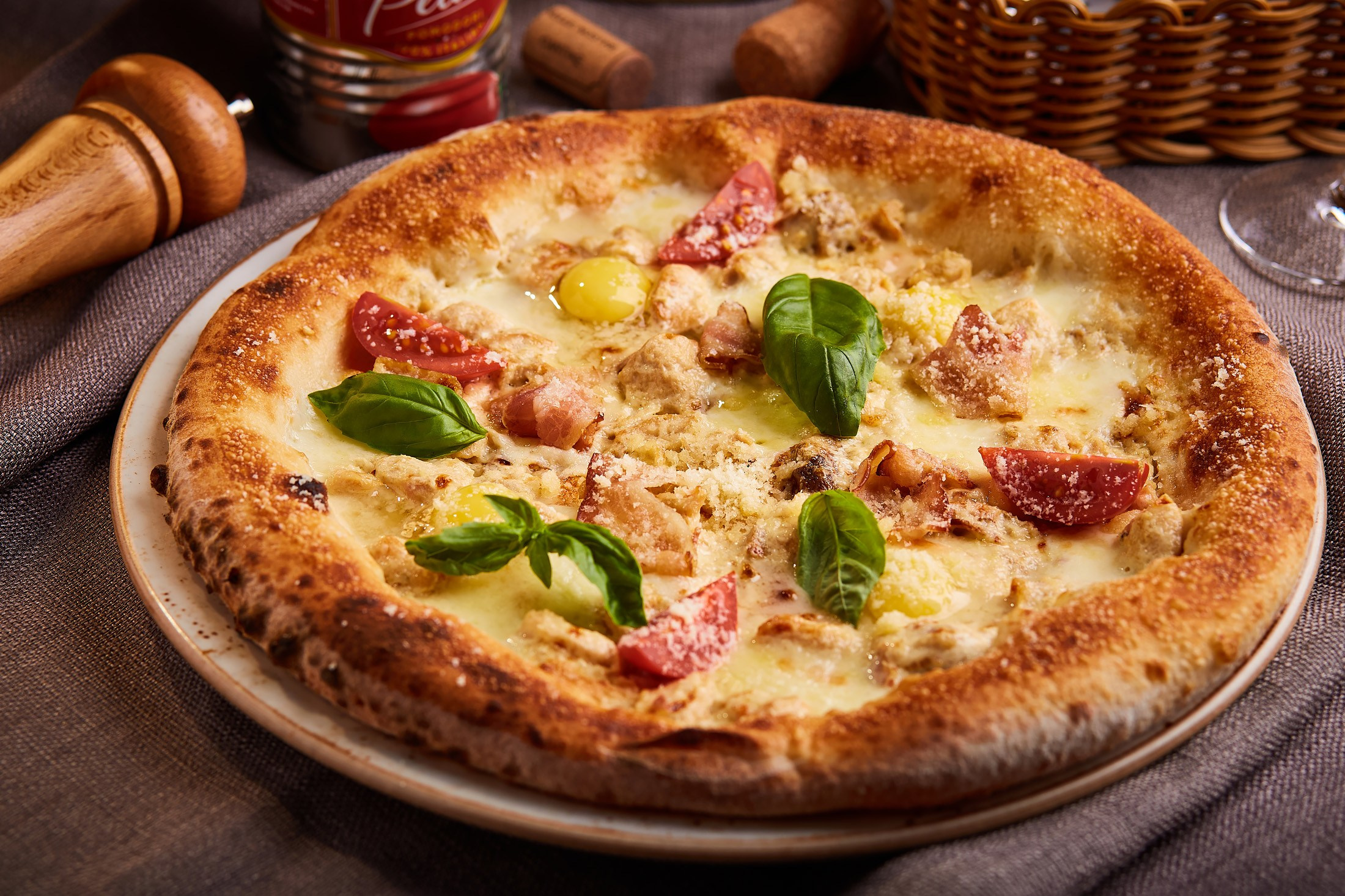 Фуд съемка для доставки Novopomodoro. Фотоагентство Объектив — Профессиональная фотосъемка b2b в Перми