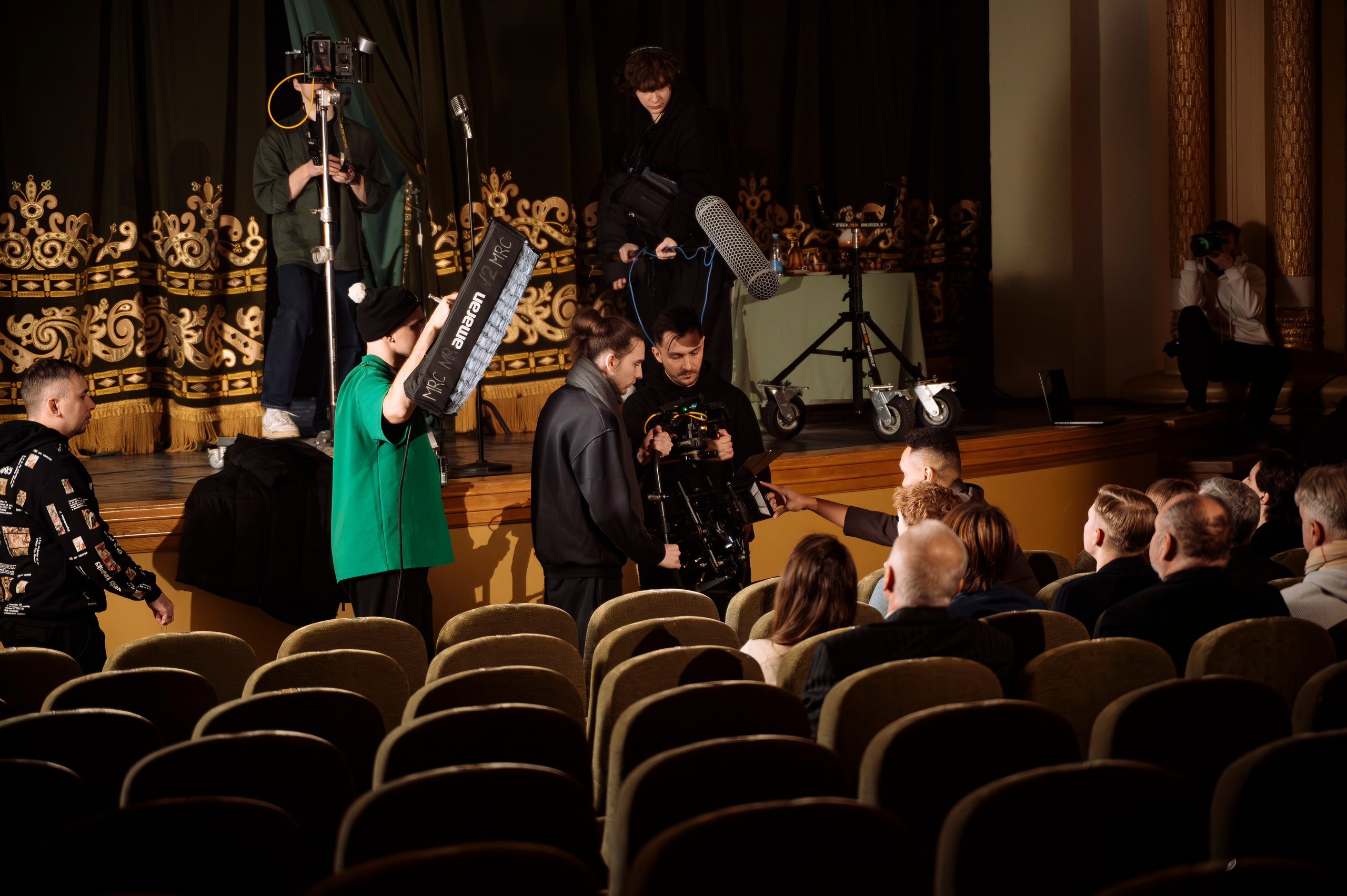 Съемка мероприятия, съемка дня рождения, съемка корпоратива и праздников, съемка бэкстейдж, фотограф Ольга Шаповалова, съемка выпускного