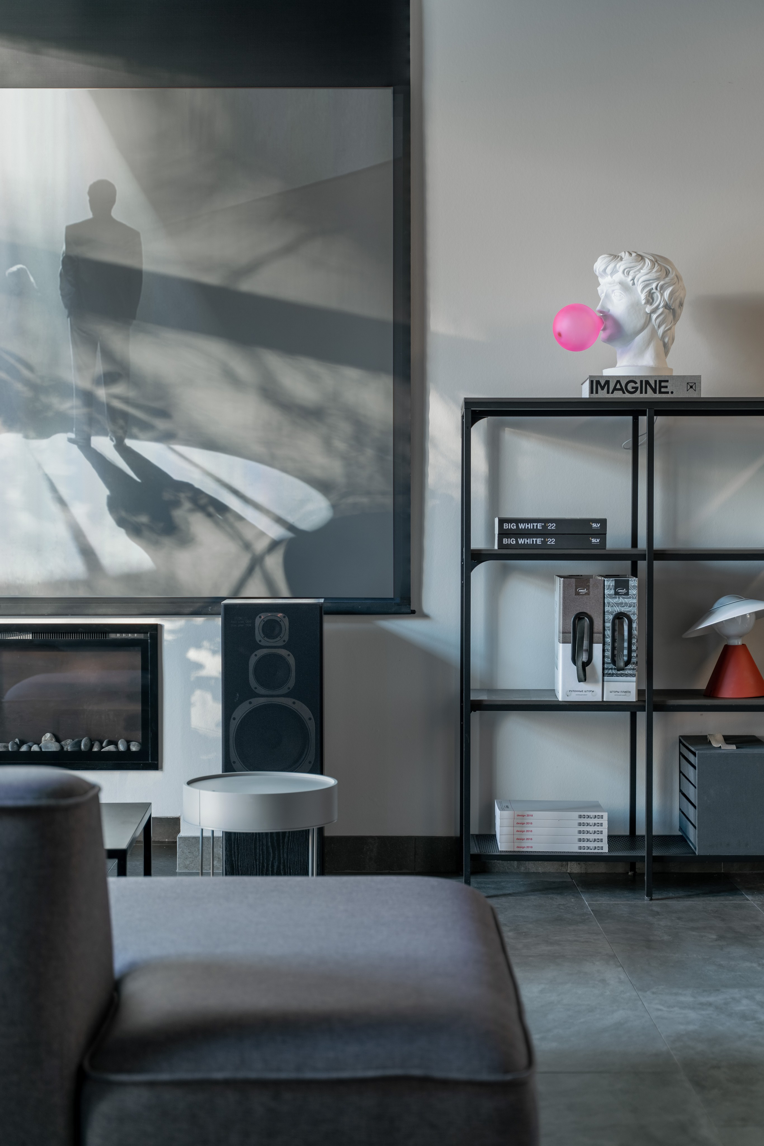 Интерьерные кадры различных объектов: от небольших квартир до баз отдыха. Интерьерный фотограф в Санкт-Петербурге Михаил Азаров. Печать и продажа фотографий