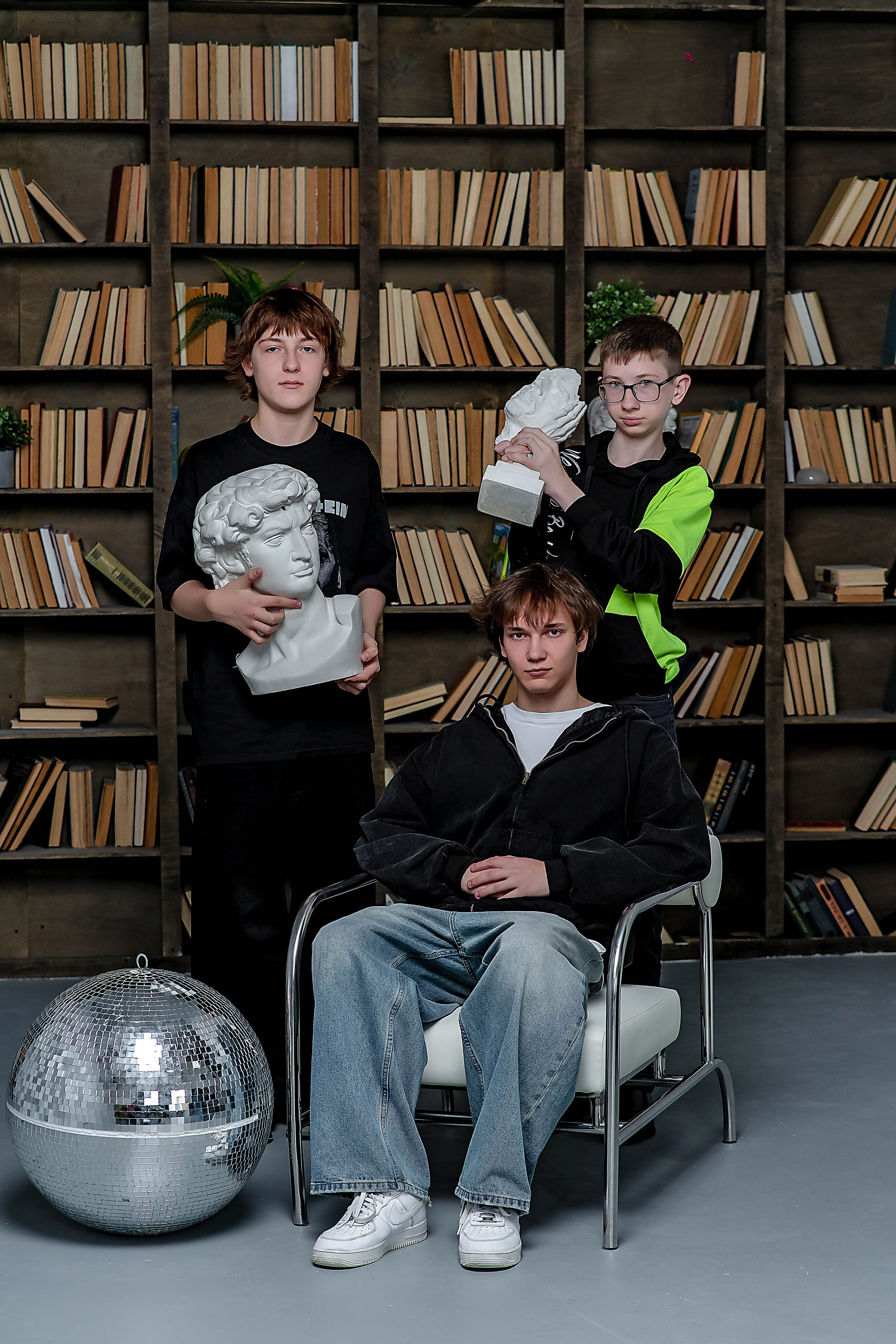 Выпускные (школьные) альбомы (книги) в Ростове-на-Дону. Современные Выпускные Альбомы в Ростове-на-Дону