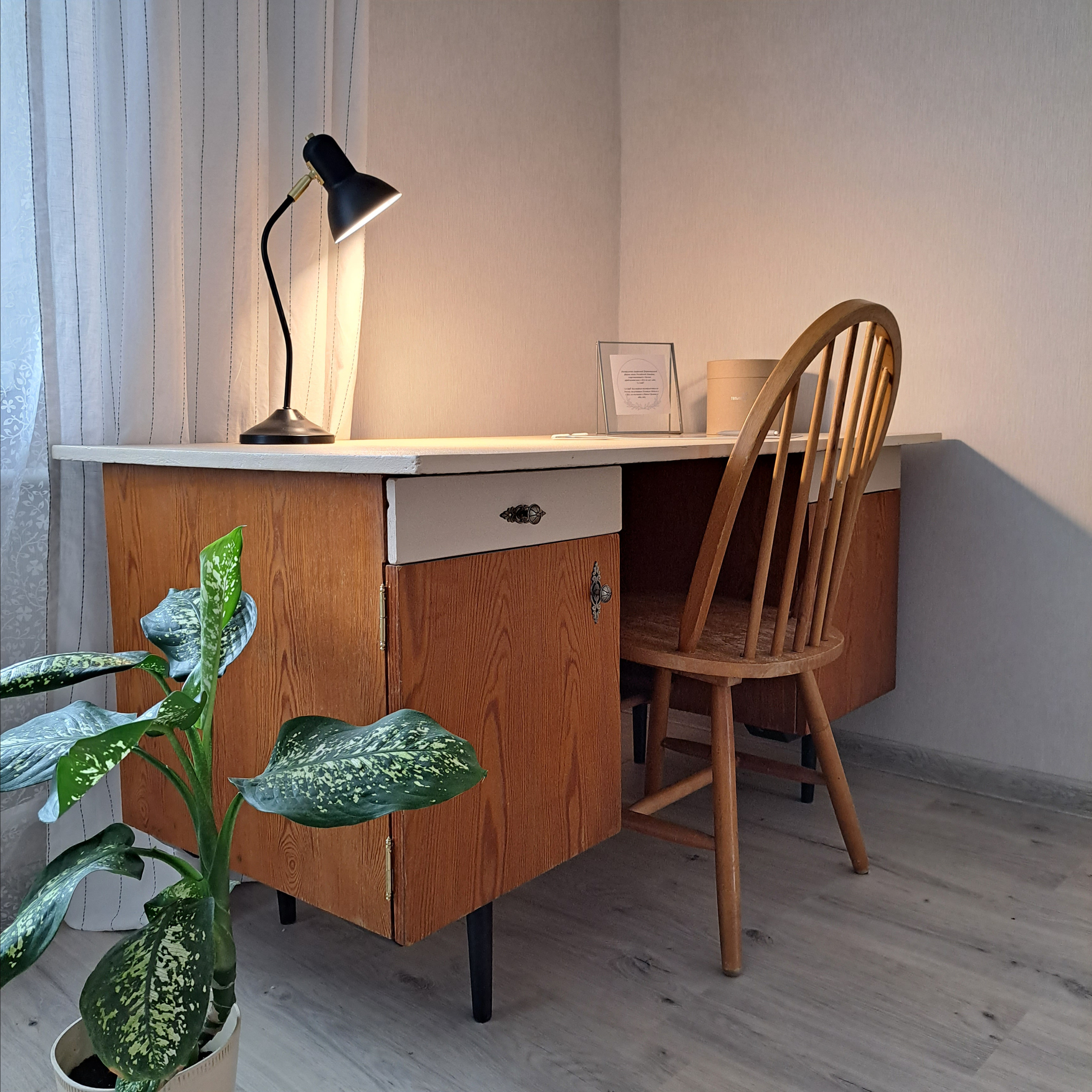 Екатеринбург. Квартира с антиквариатом. Хоумстейджинг и дизайн. Екатеринбург