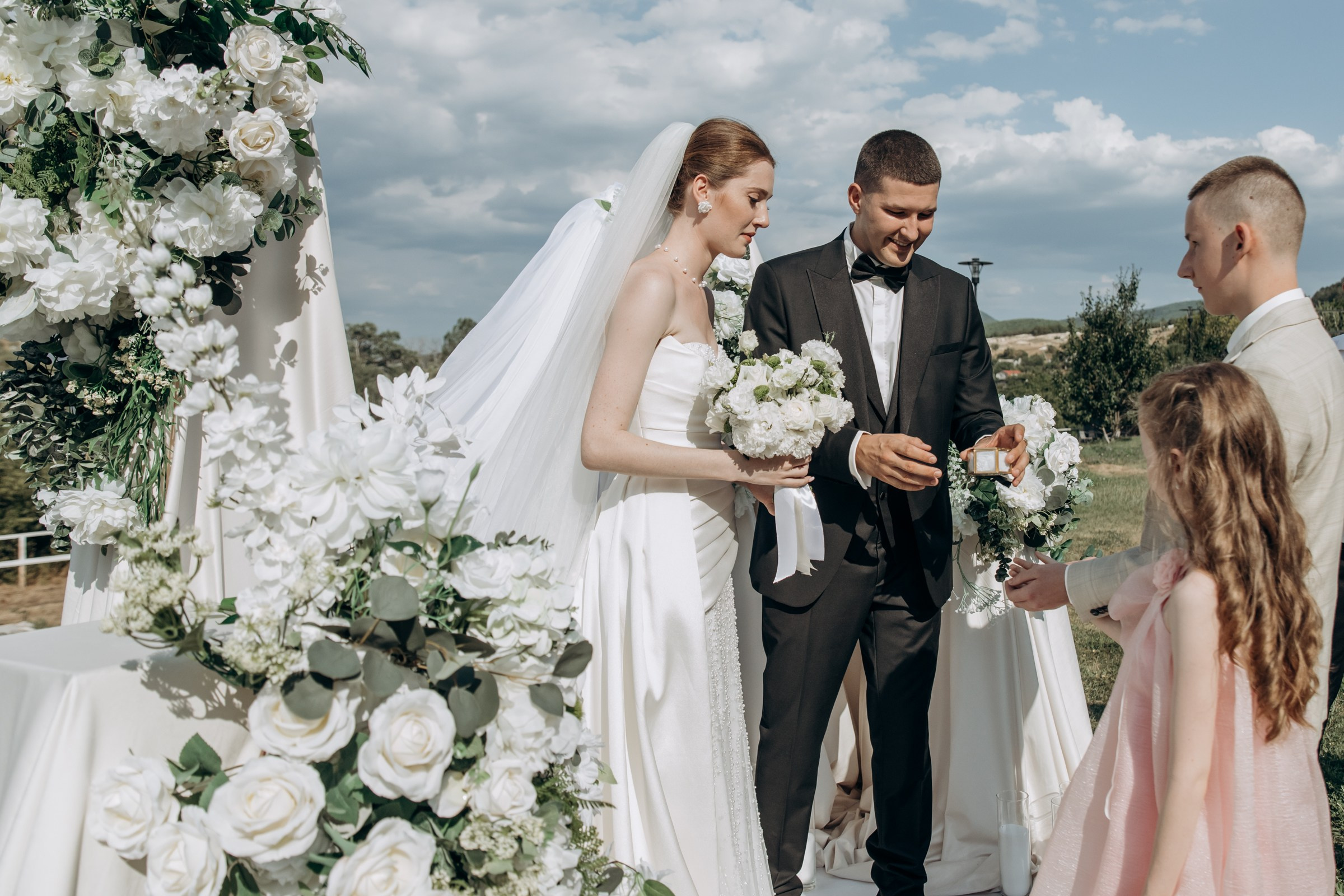 Ангелина и Андрей. Свадебная серия. Фотограф в Крыму — Федор зайцев. Свадебная, семейная и портретная съёмка. Фотографии для контента, для бизнеса. Корпоративная съёмка