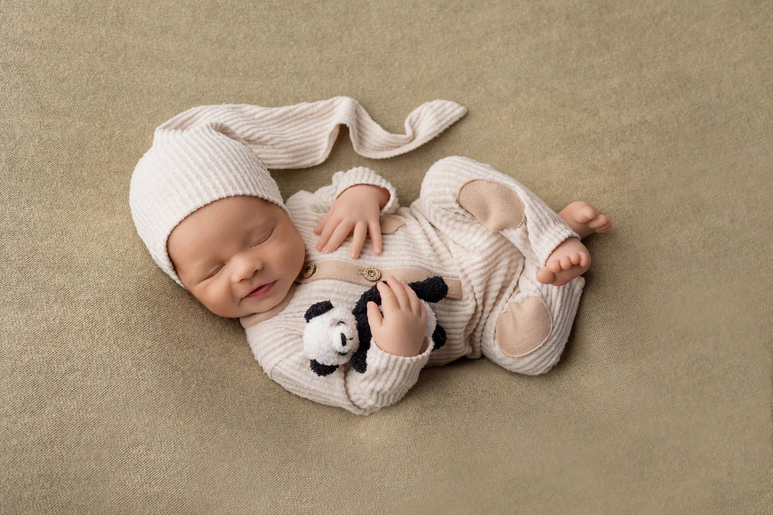 ФОТОГРАФ НОВОРОЖДЁННЫХ И ДЕТЕЙ ДО 3 ЛЕТ