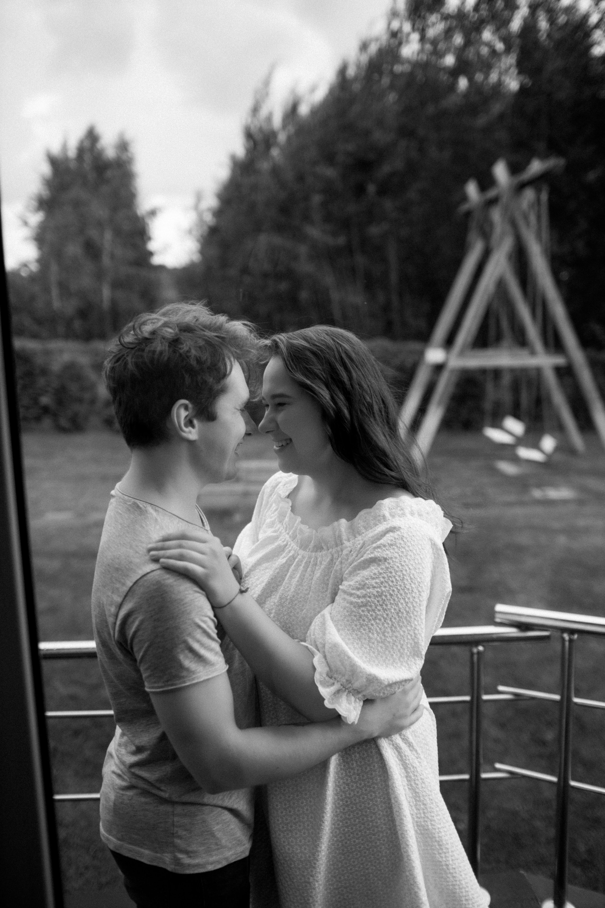 Никита и Виктория. Love Story под дождём в усадьбе «Хорошее место». Сергеев Алексей. Фотограф