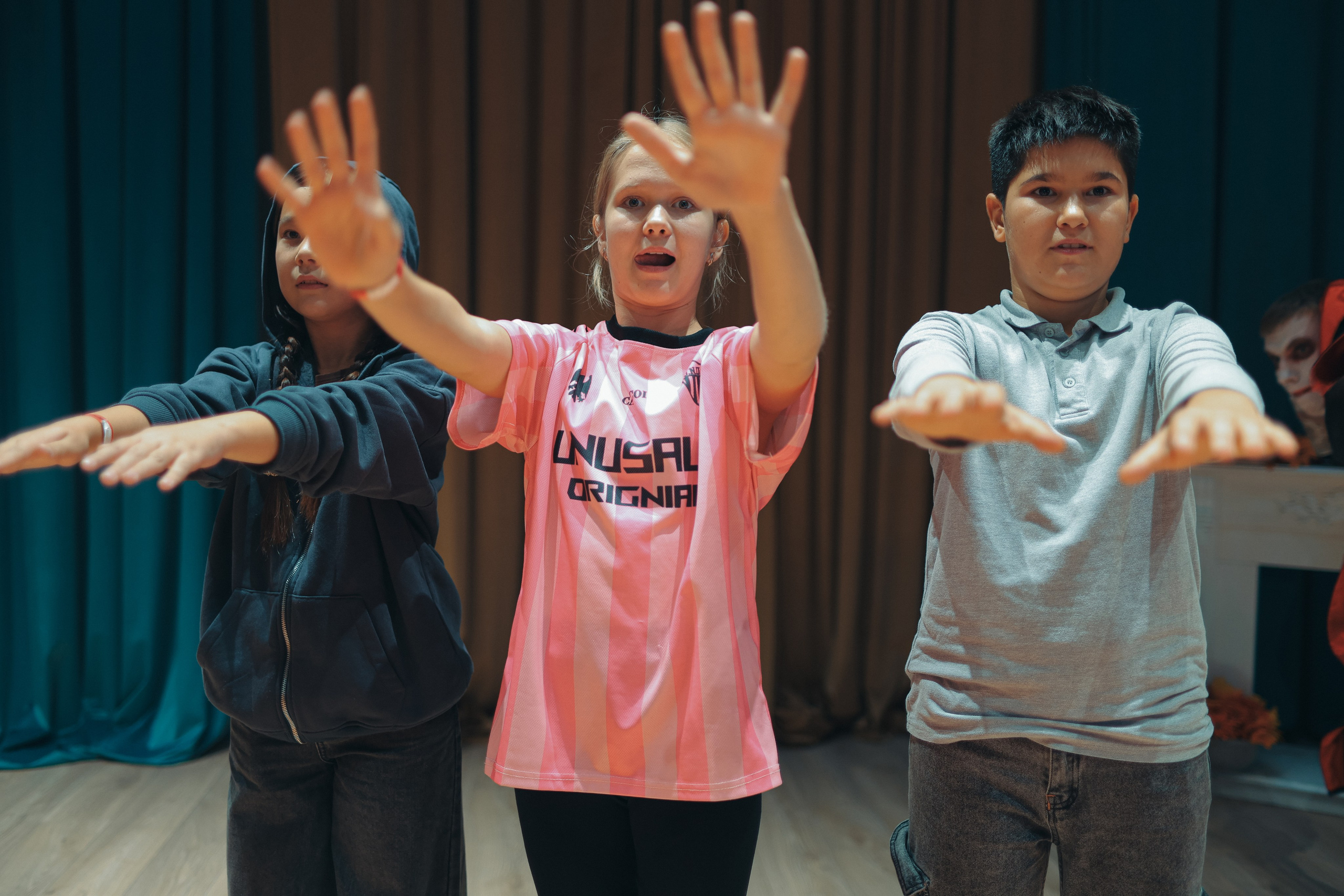 02.11 Halloween в Zhooki Park. Команда специалистов в мире фотографии и видео. Детский фотограф, семейный фотограф