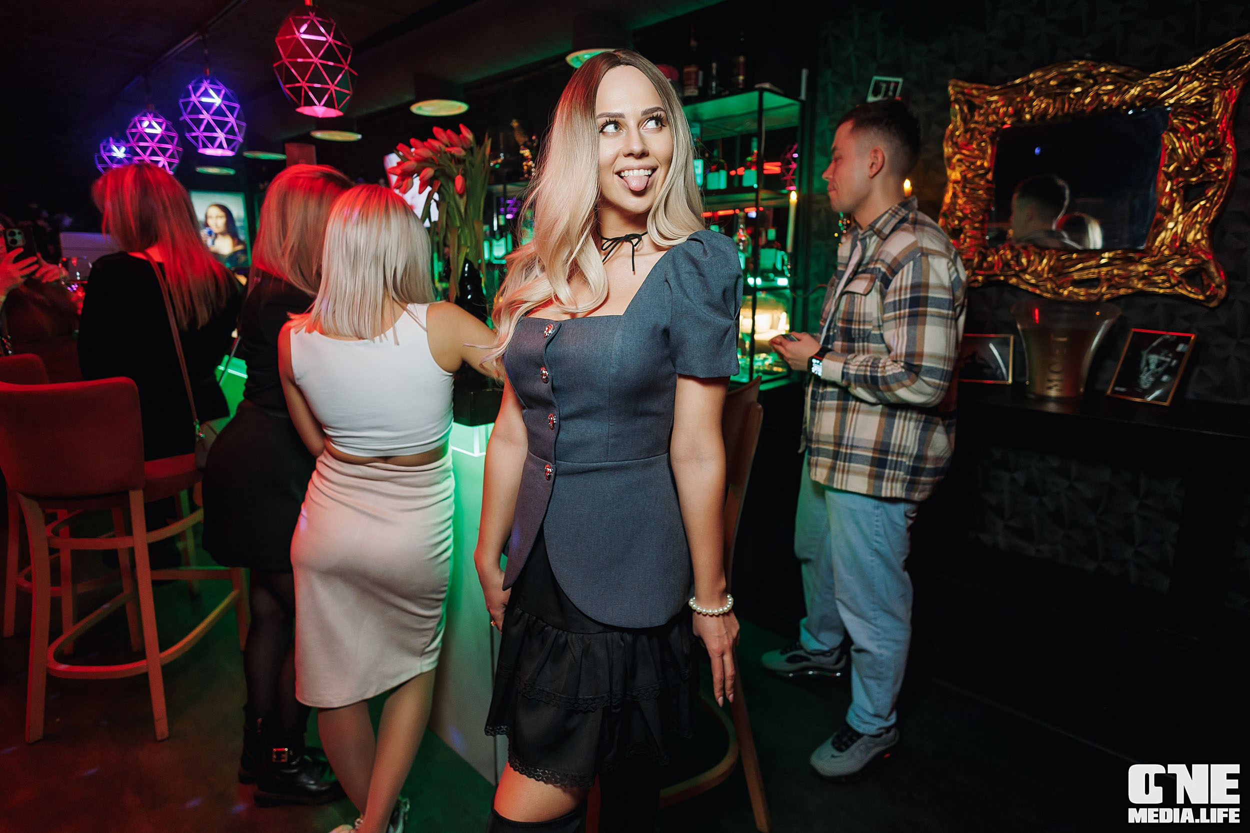 Фоторепортаж из бара Secret. One Media Life: фоторепортажи, фотоотчеты с мероприятий и заведений