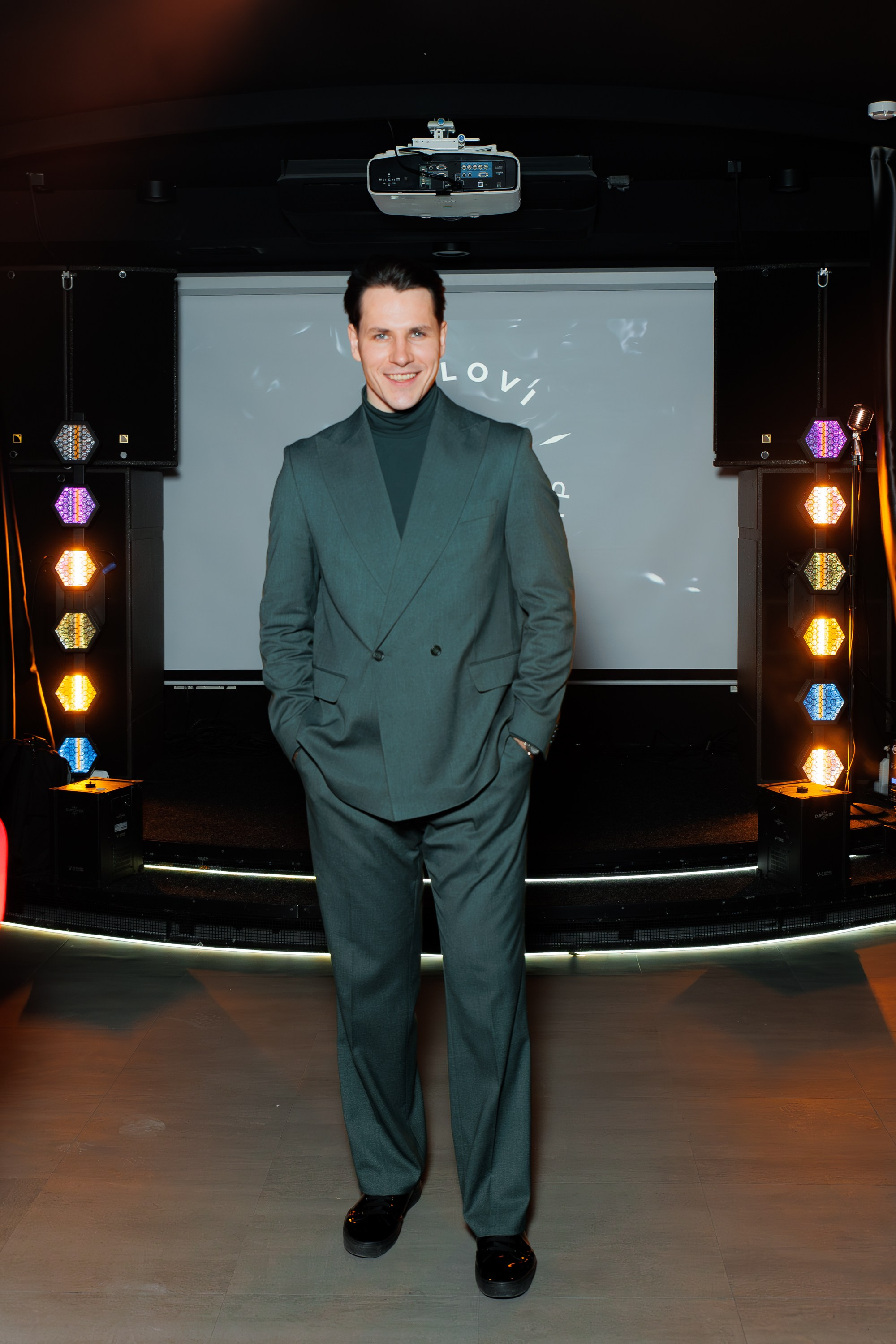 SOLOVI — Открытие караоке-бара. СВОИ. ФОТООТЧЕТЫ-СОБЫТИЯ-МЕСТА