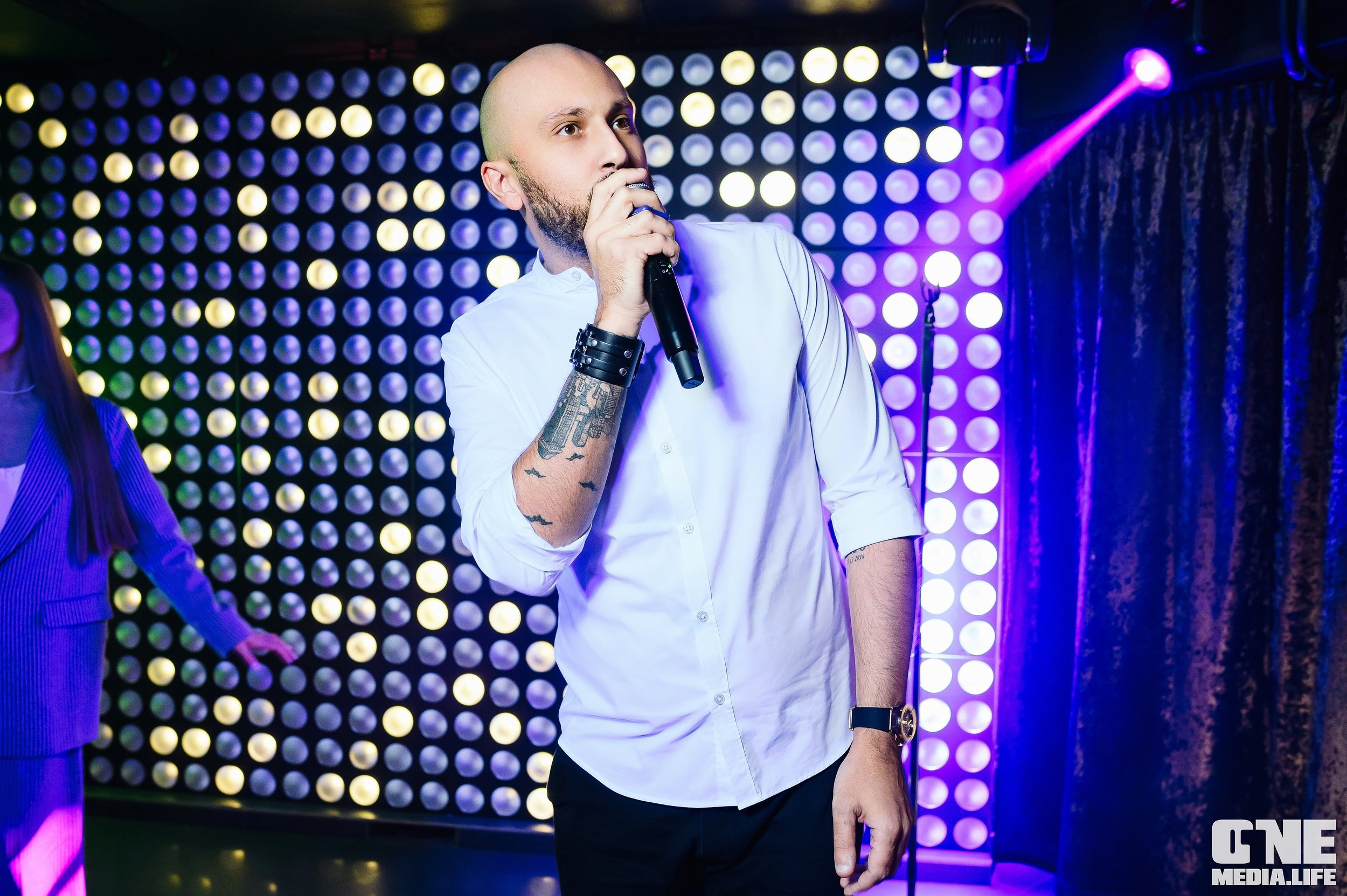 Фоторепортаж из караоке-клуба Эйфория. One Media Life: фоторепортажи, фотоотчеты с мероприятий и заведений