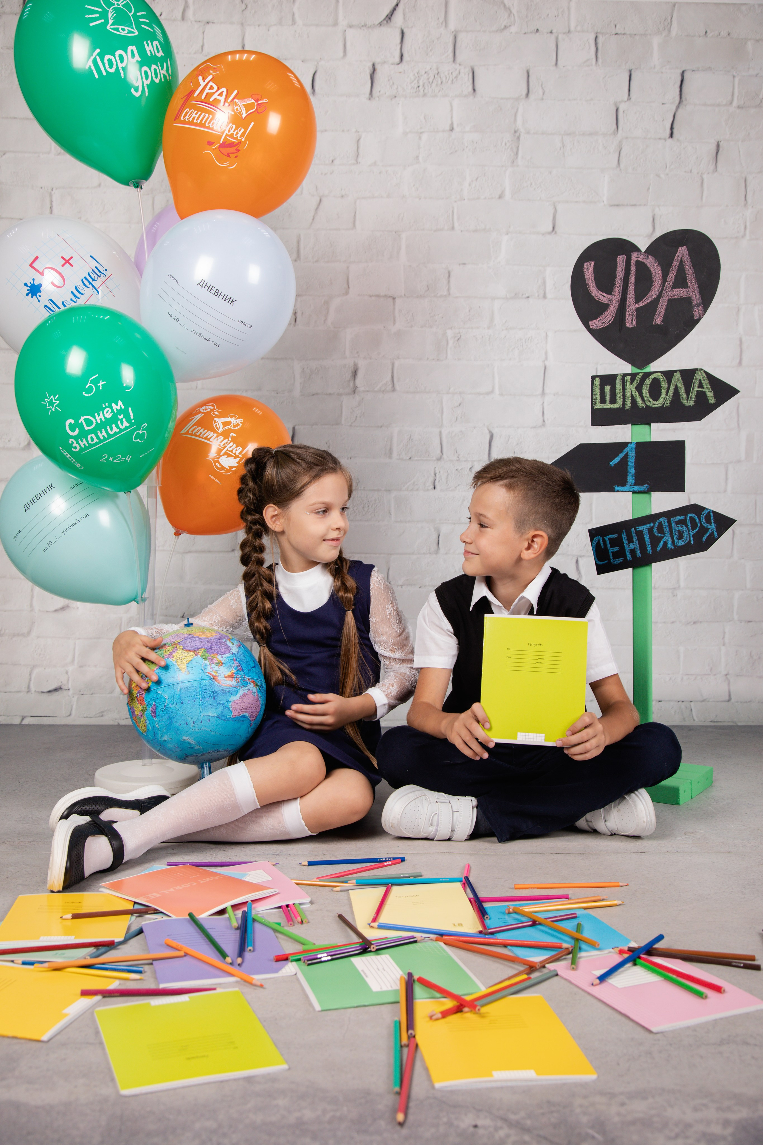 1 -4 класс. Выпускные альбомы в Красноярске. Студия Колибри